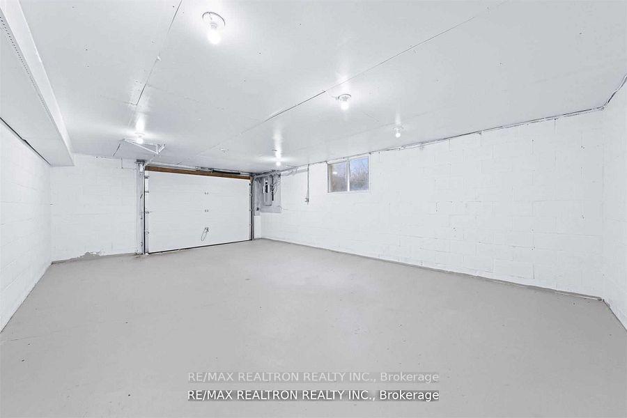 Photo 22 of 40 Rue Vanier, Tiny, Lafontaine — HOMEH