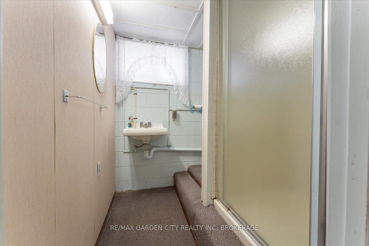 Photo 28 of 136 Elgin Street, Thorold, Thorold Downtown — HOMEH