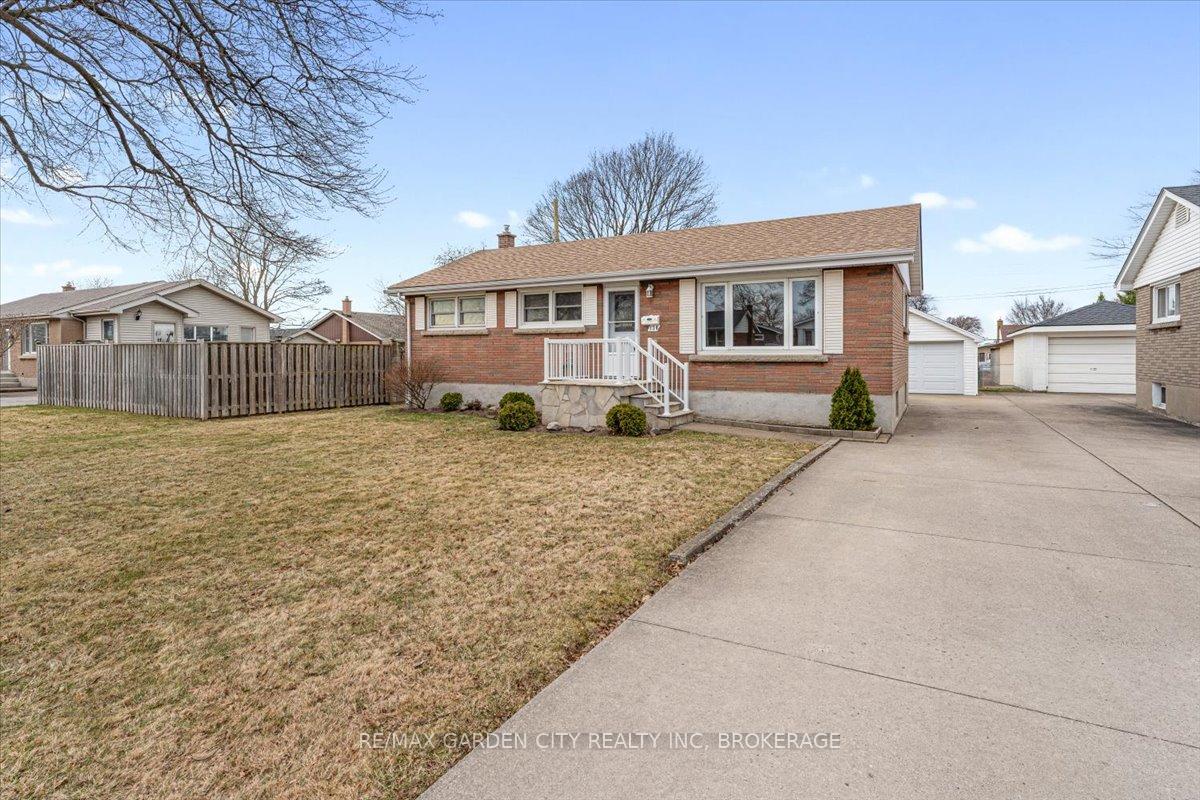 Photo 31 of 136 Elgin Street, Thorold, Thorold Downtown — HOMEH