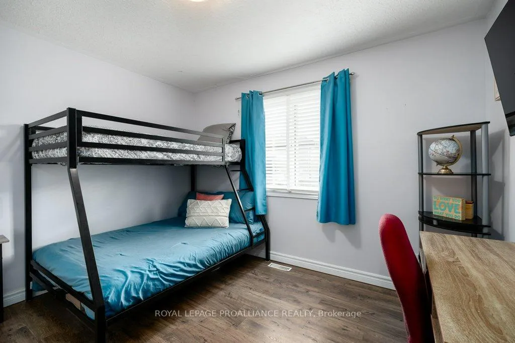 Photo 24 of 27 Forest Valley Drive, Quinte West, Frankford Ward — HOMEH