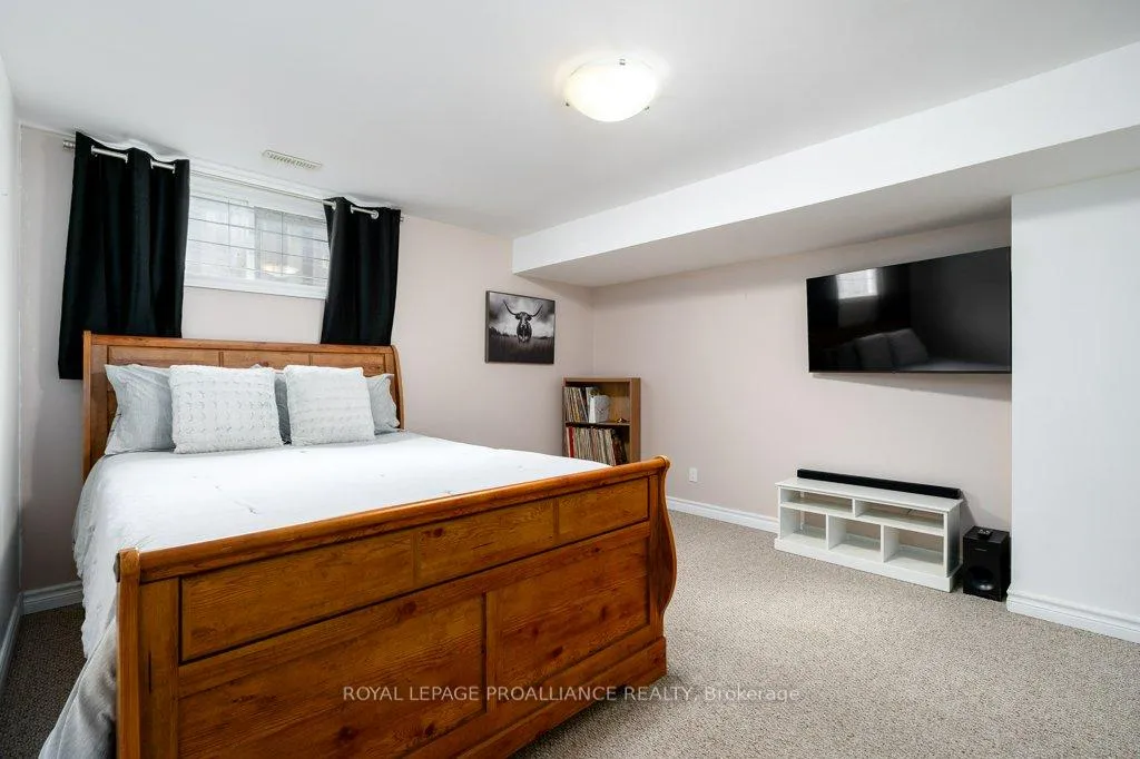 Photo 32 of 27 Forest Valley Drive, Quinte West, Frankford Ward — HOMEH