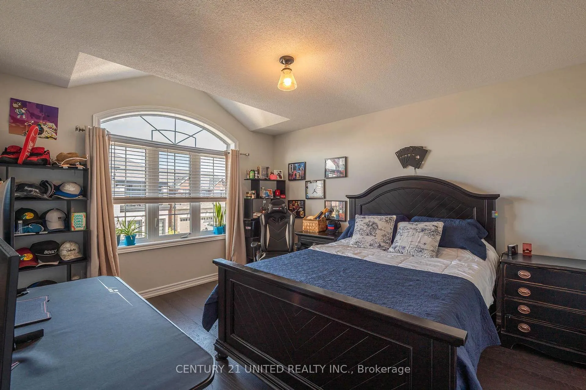 Photo 18 of 159 Mcphail Avenue, Clarington, Bowmanville — HOMEH