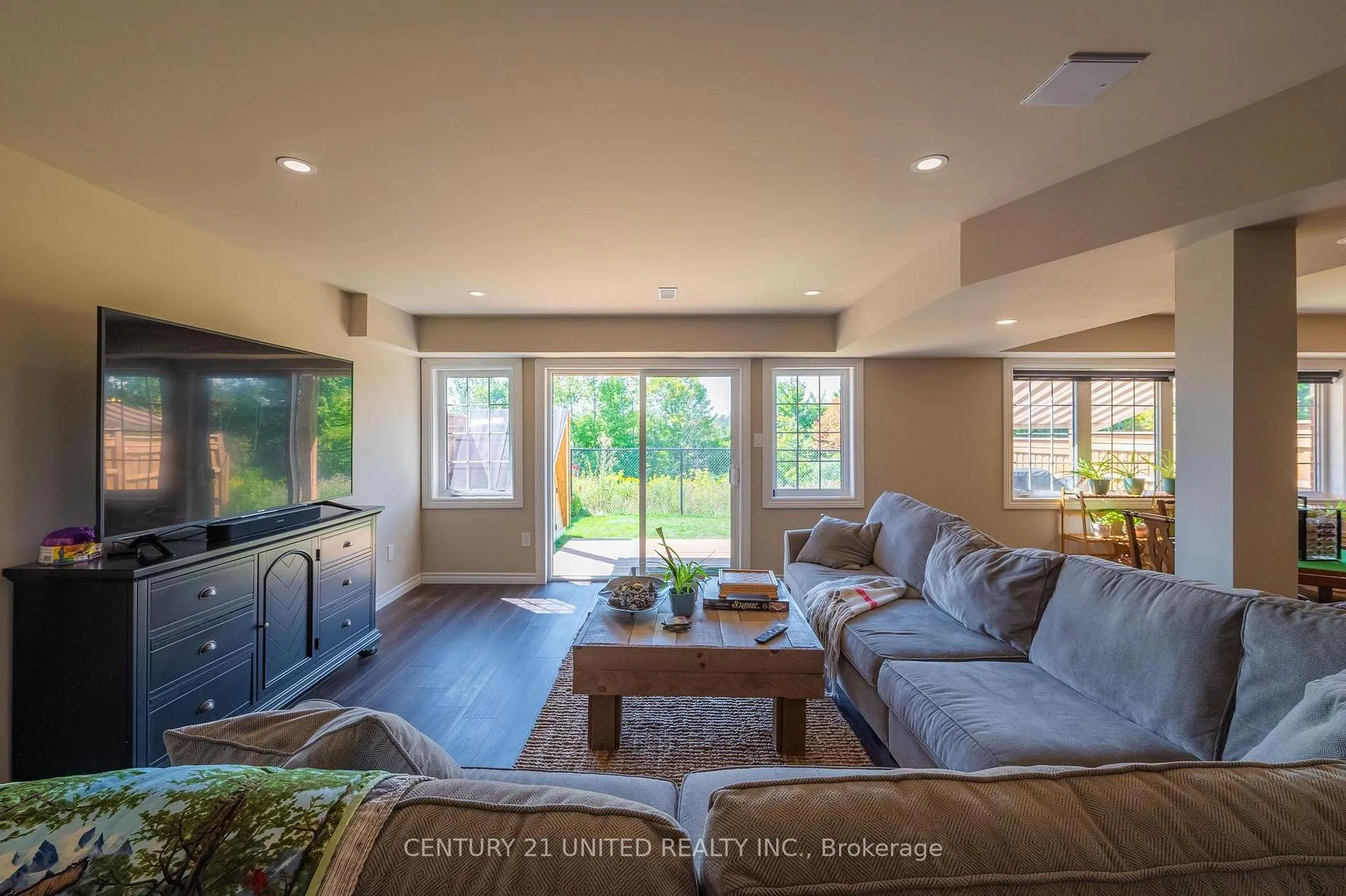 Photo 26 of 159 Mcphail Avenue, Clarington, Bowmanville — HOMEH