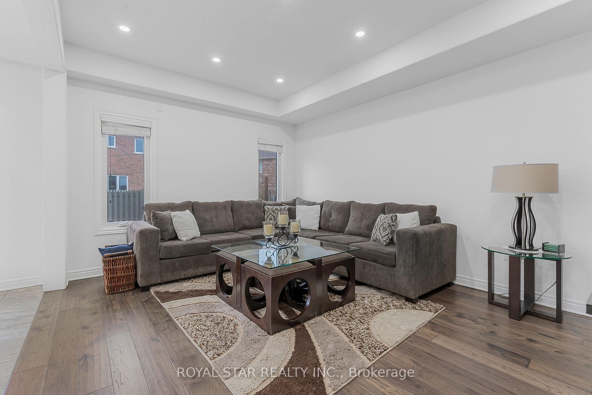 Photo 6 of 108 Sunset Way, Thorold, Rolling Meadows — HOMEH