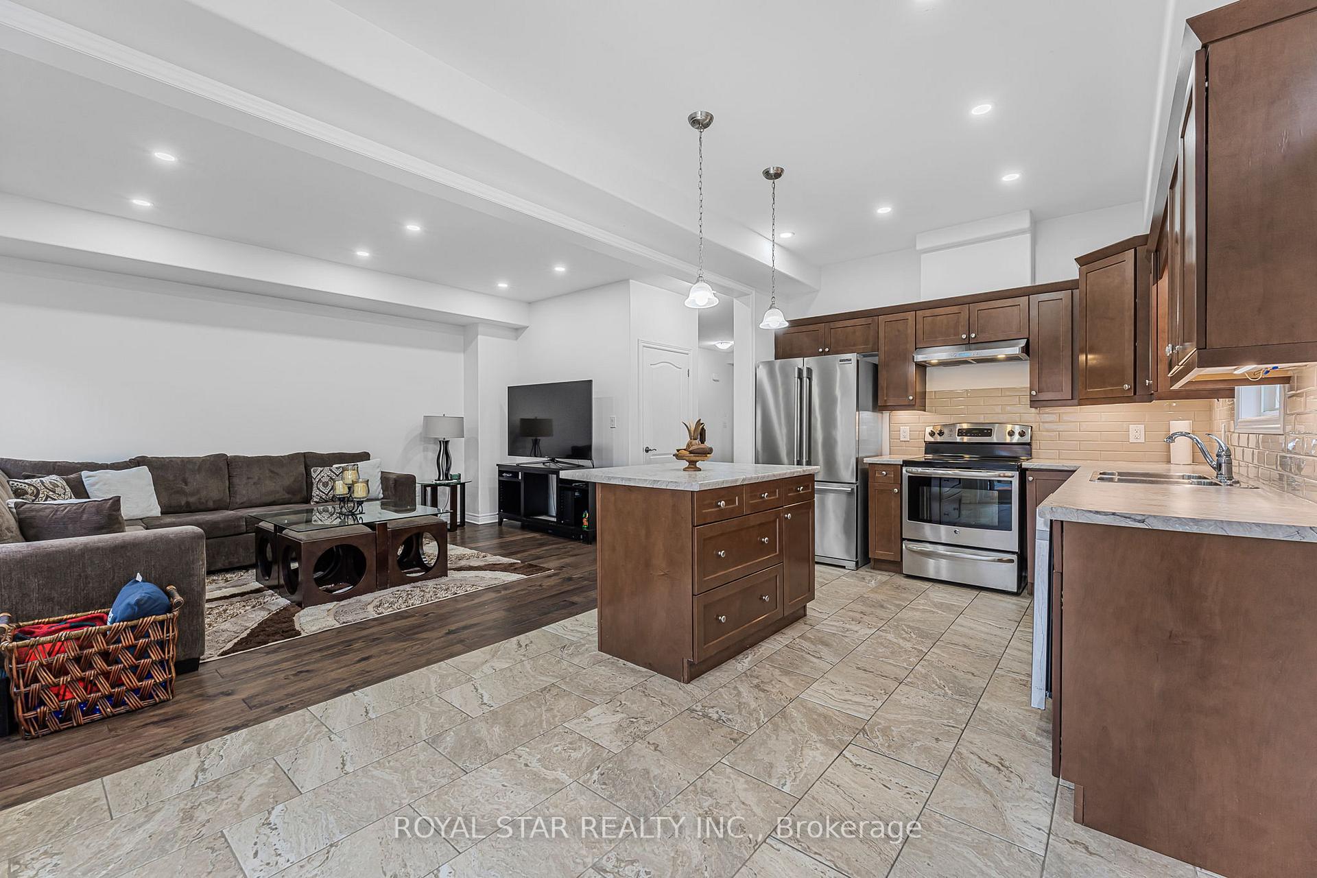 Photo 13 of 108 Sunset Way, Thorold, Rolling Meadows — HOMEH