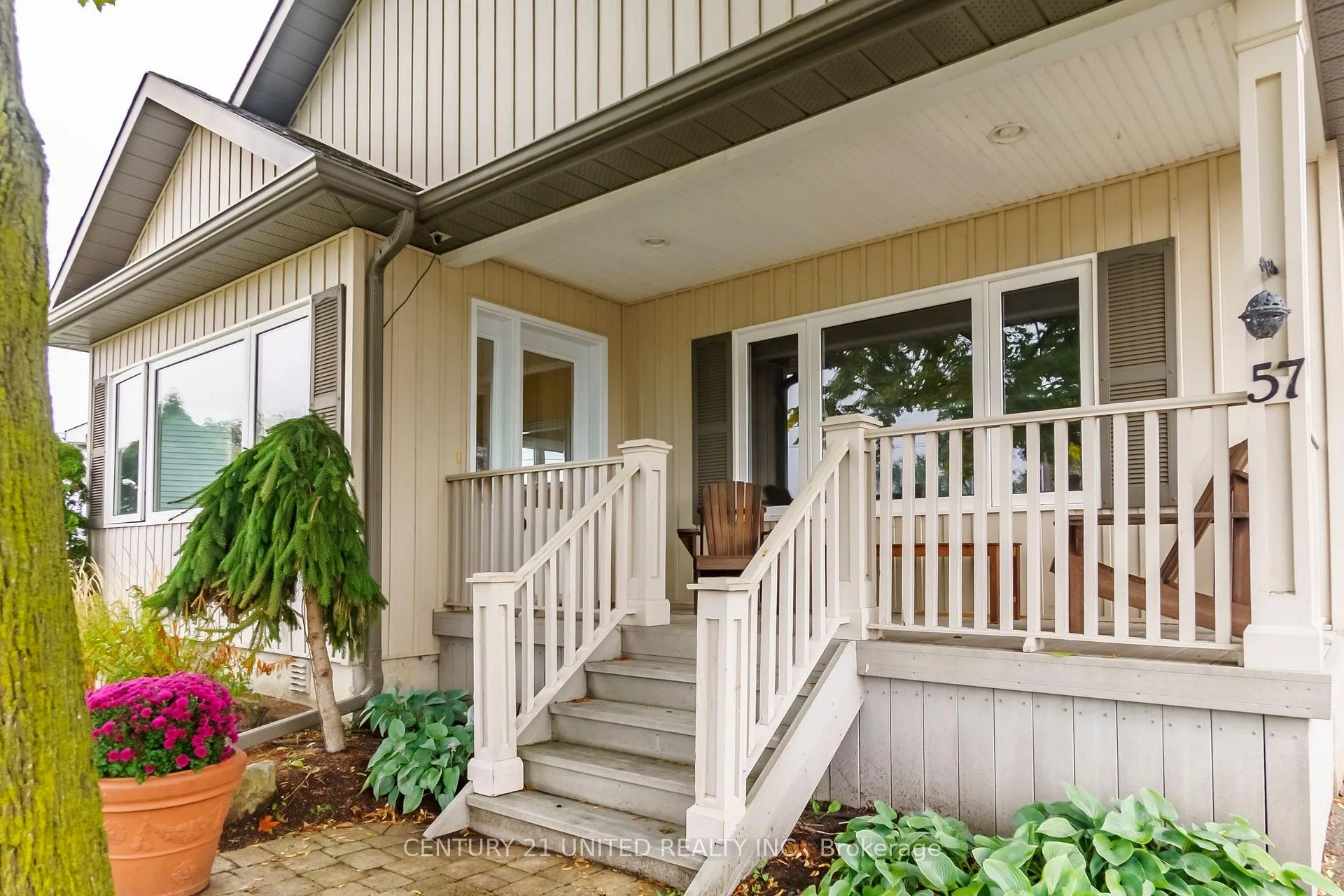 Photo 6 of 57 Edgewater Boulevard, Peterborough, Ashburnham Ward 4 — HOMEH