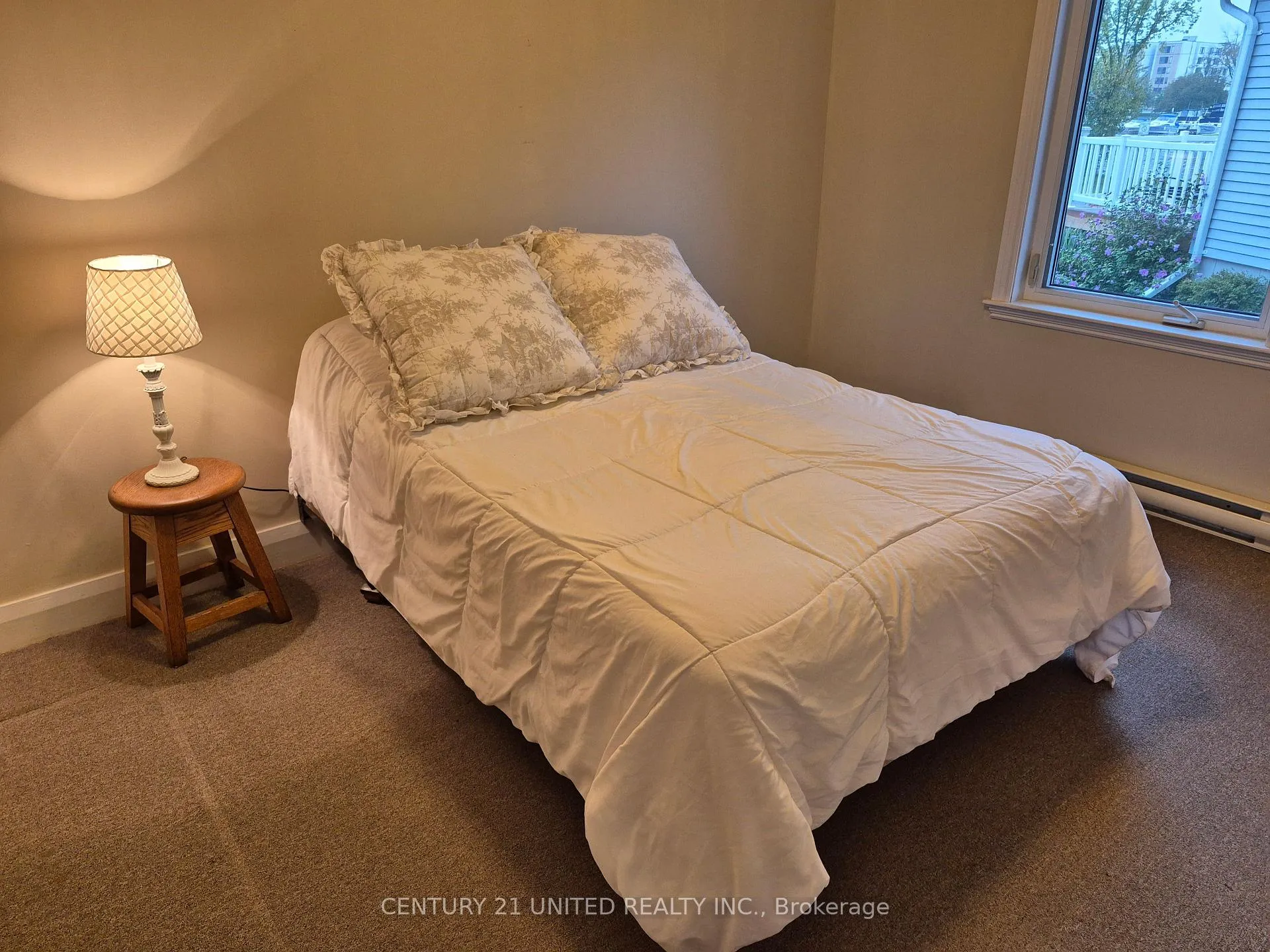 Photo 19 of 57 Edgewater Boulevard, Peterborough, Ashburnham Ward 4 — HOMEH