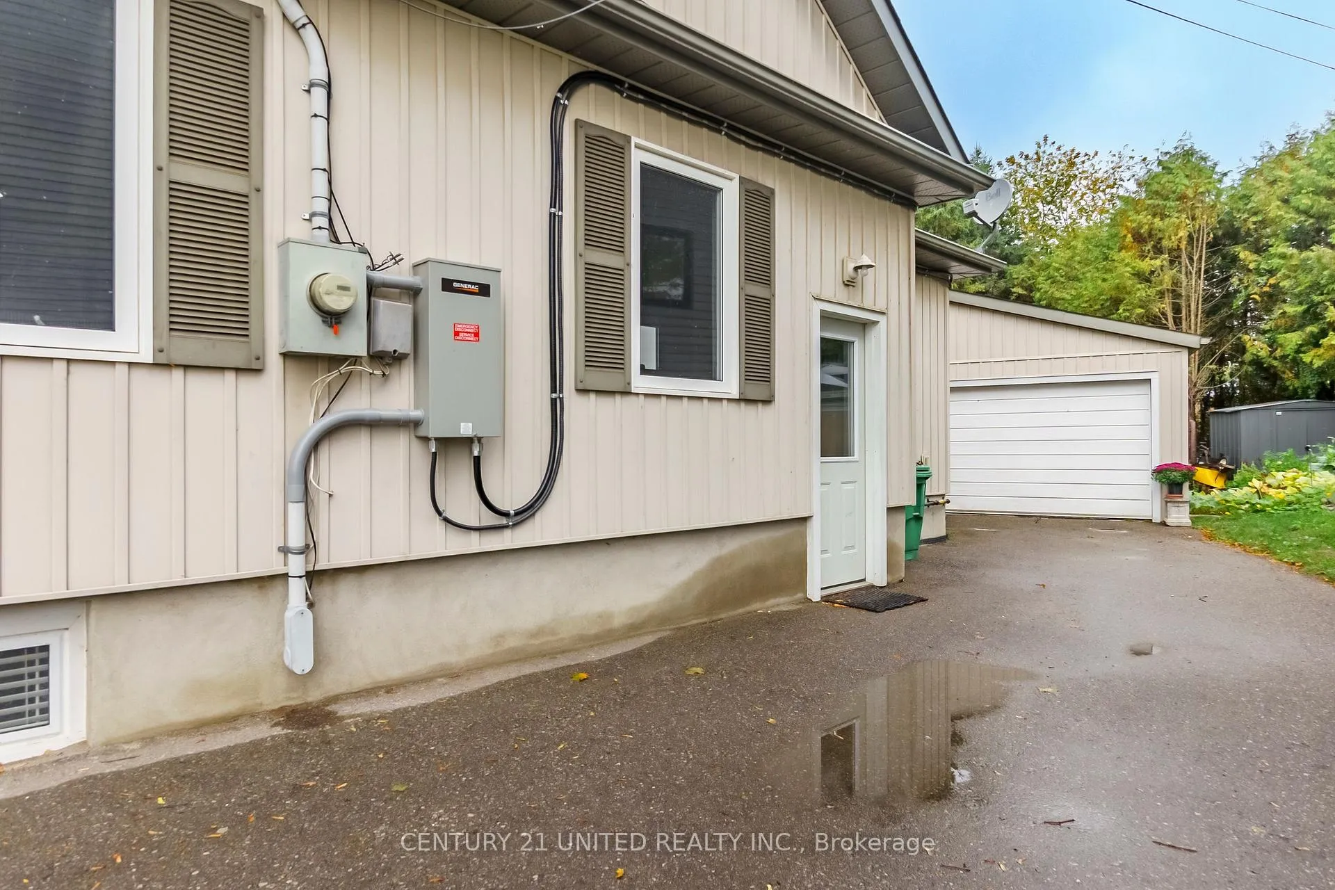 Photo 33 of 57 Edgewater Boulevard, Peterborough, Ashburnham Ward 4 — HOMEH