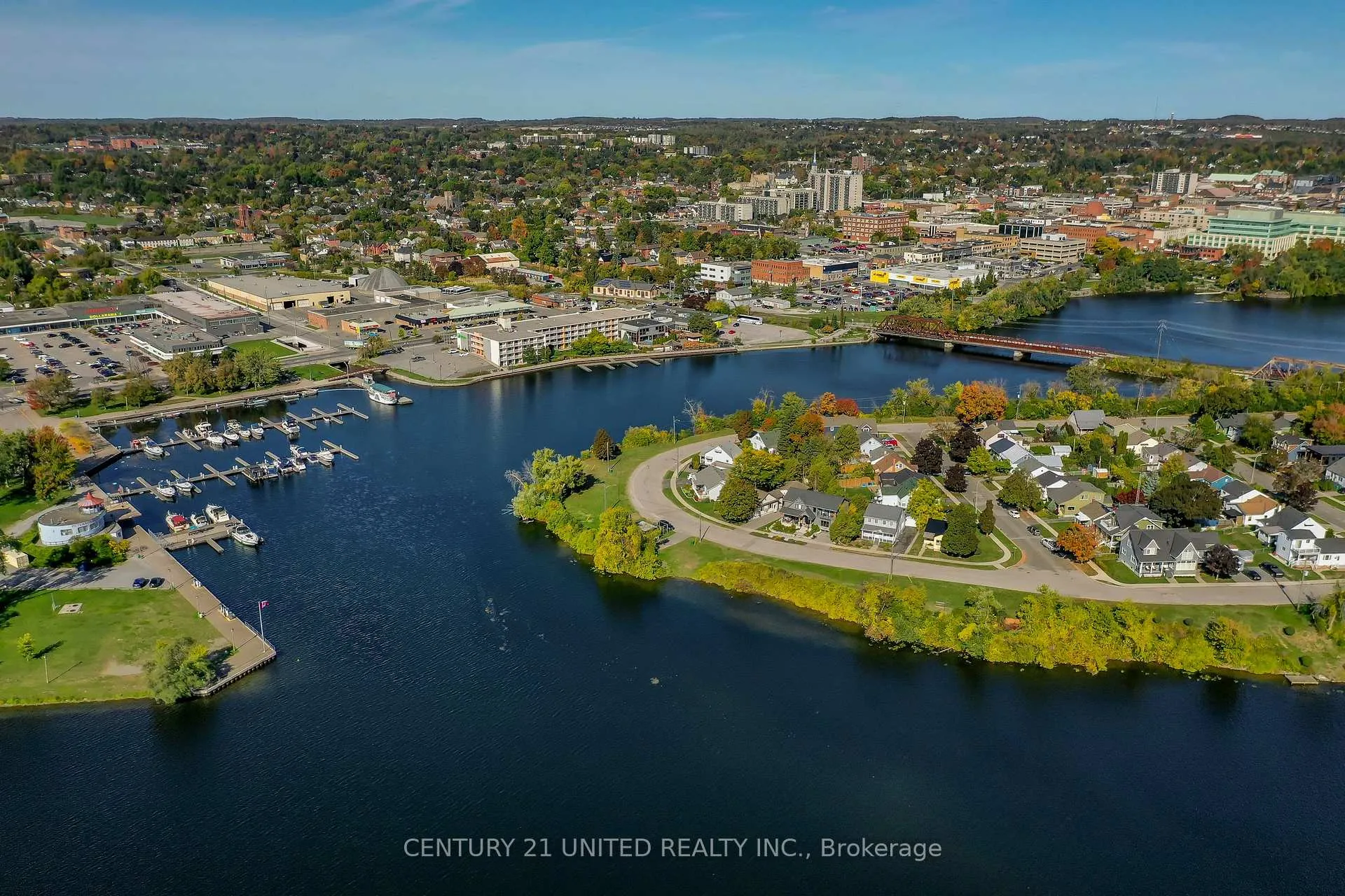 Photo 45 of 57 Edgewater Boulevard, Peterborough, Ashburnham Ward 4 — HOMEH