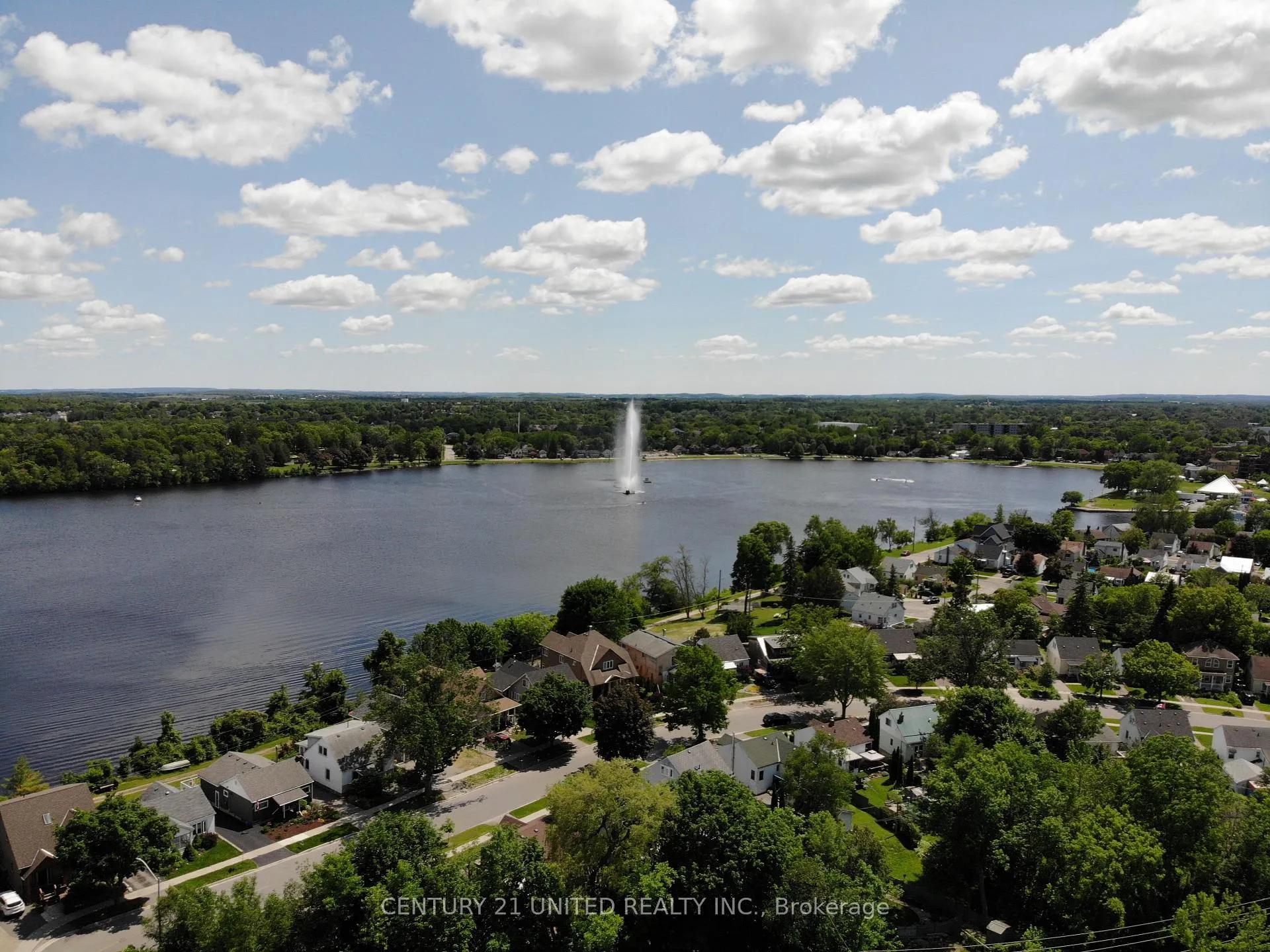 Photo 49 of 57 Edgewater Boulevard, Peterborough, Ashburnham Ward 4 — HOMEH