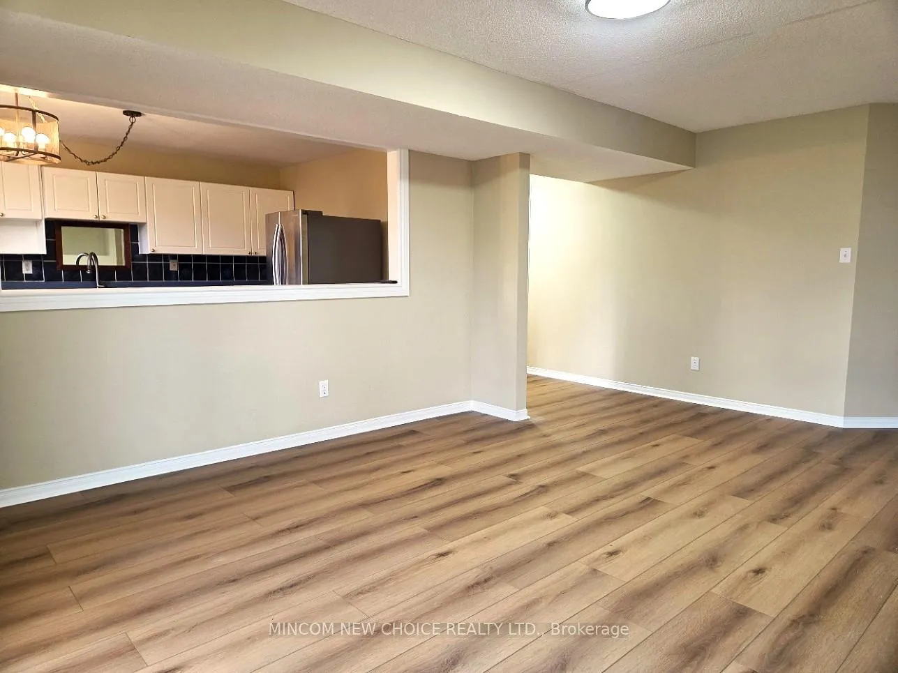 Photo 4 of Unit Lower, 1209 Monica Cook Place, Pickering, Bay Ridges — HOMEH