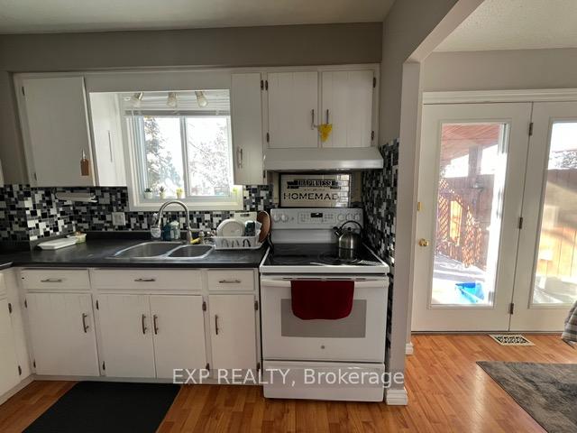 Photo 12 of 42 Manley Crescent, Thorold, Confederation Heights — HOMEH