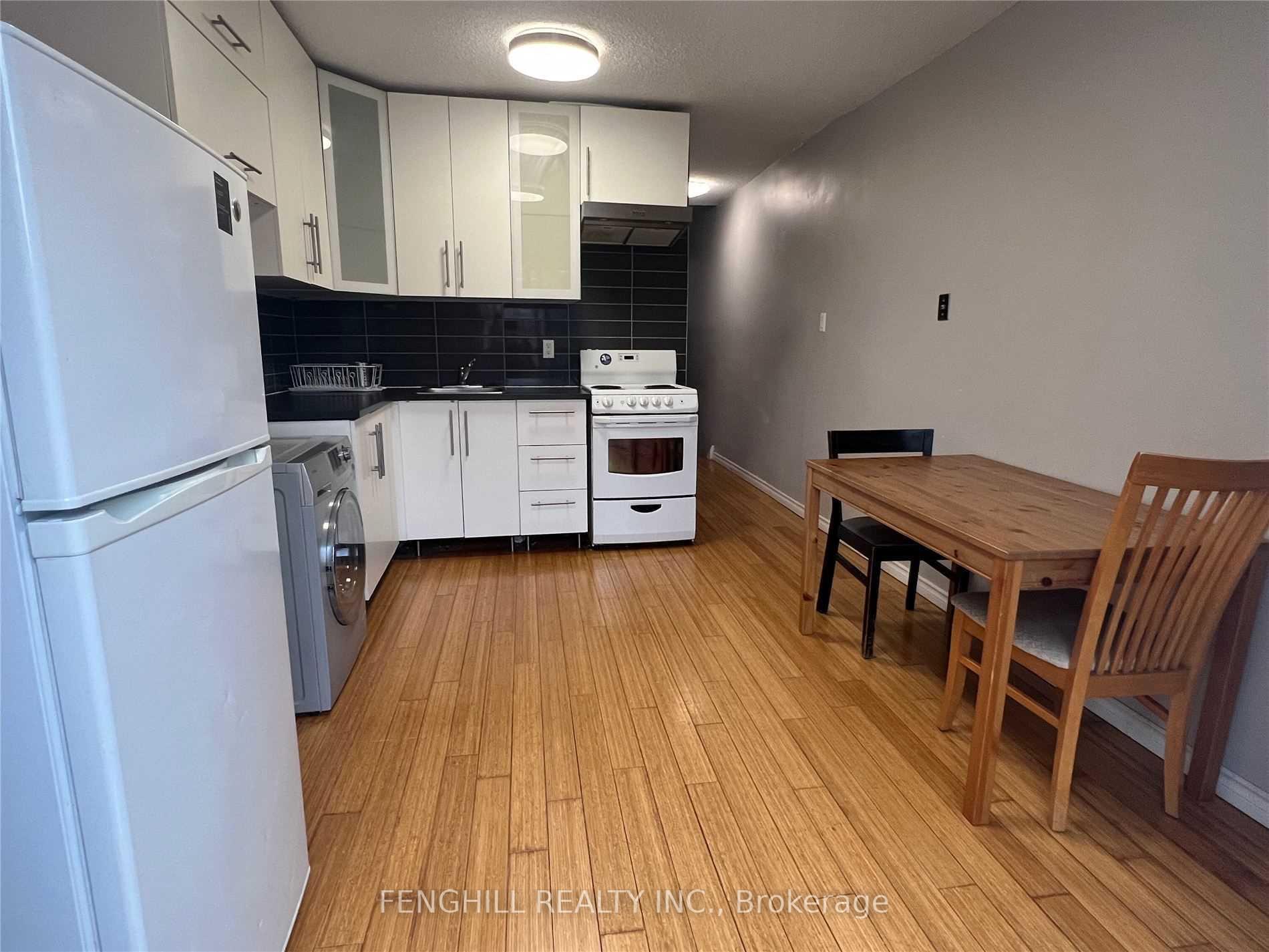 Photo 2 of Unit 2, 678 Bathurst Street, Toronto, Palmerston-Little Italy — HOMEH