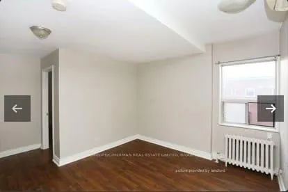 Photo 4 of Unit 2, 133 Fifth Street, Etobicoke, New Toronto — HOMEH