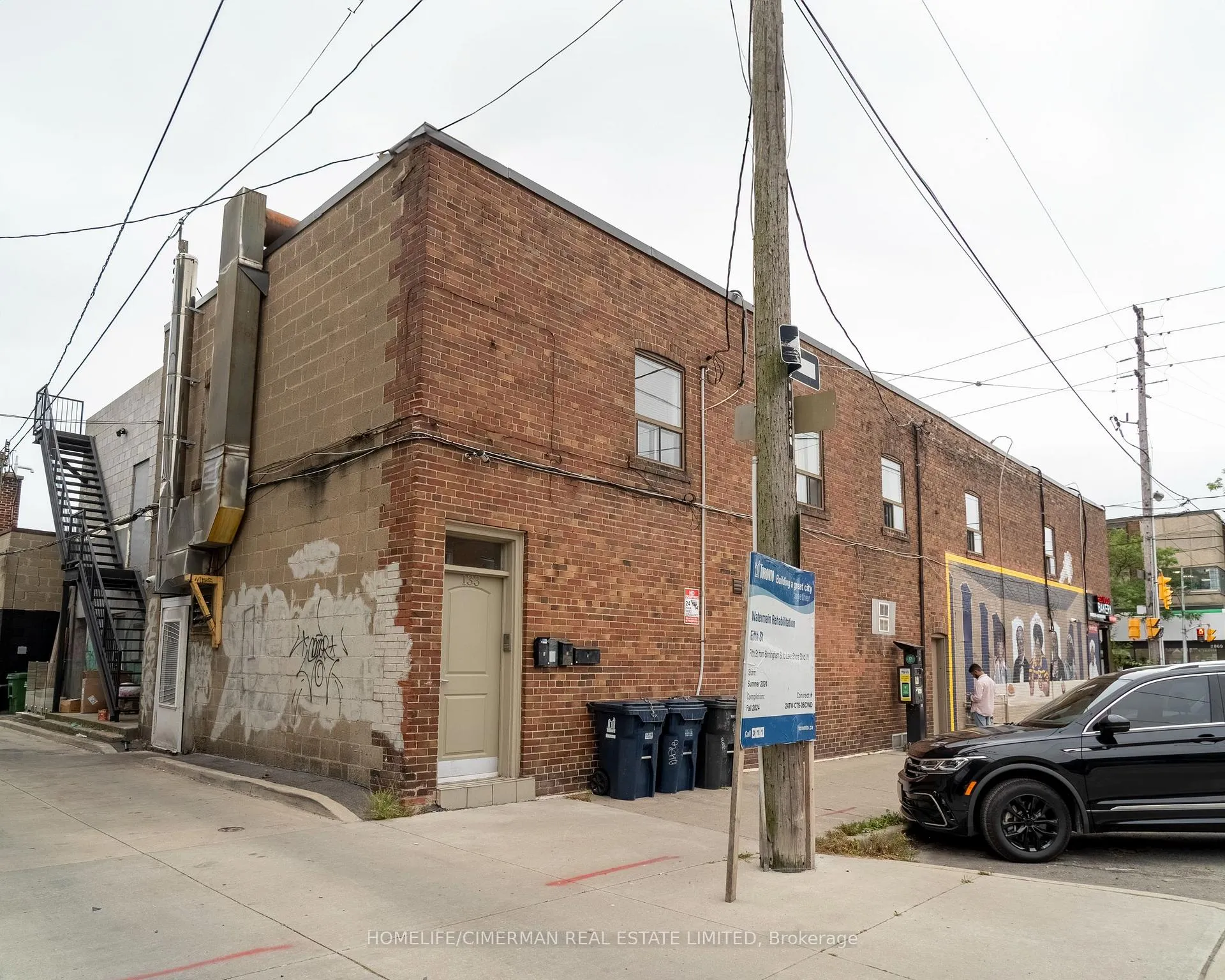 Photo 11 of Unit 2, 133 Fifth Street, Etobicoke, New Toronto — HOMEH