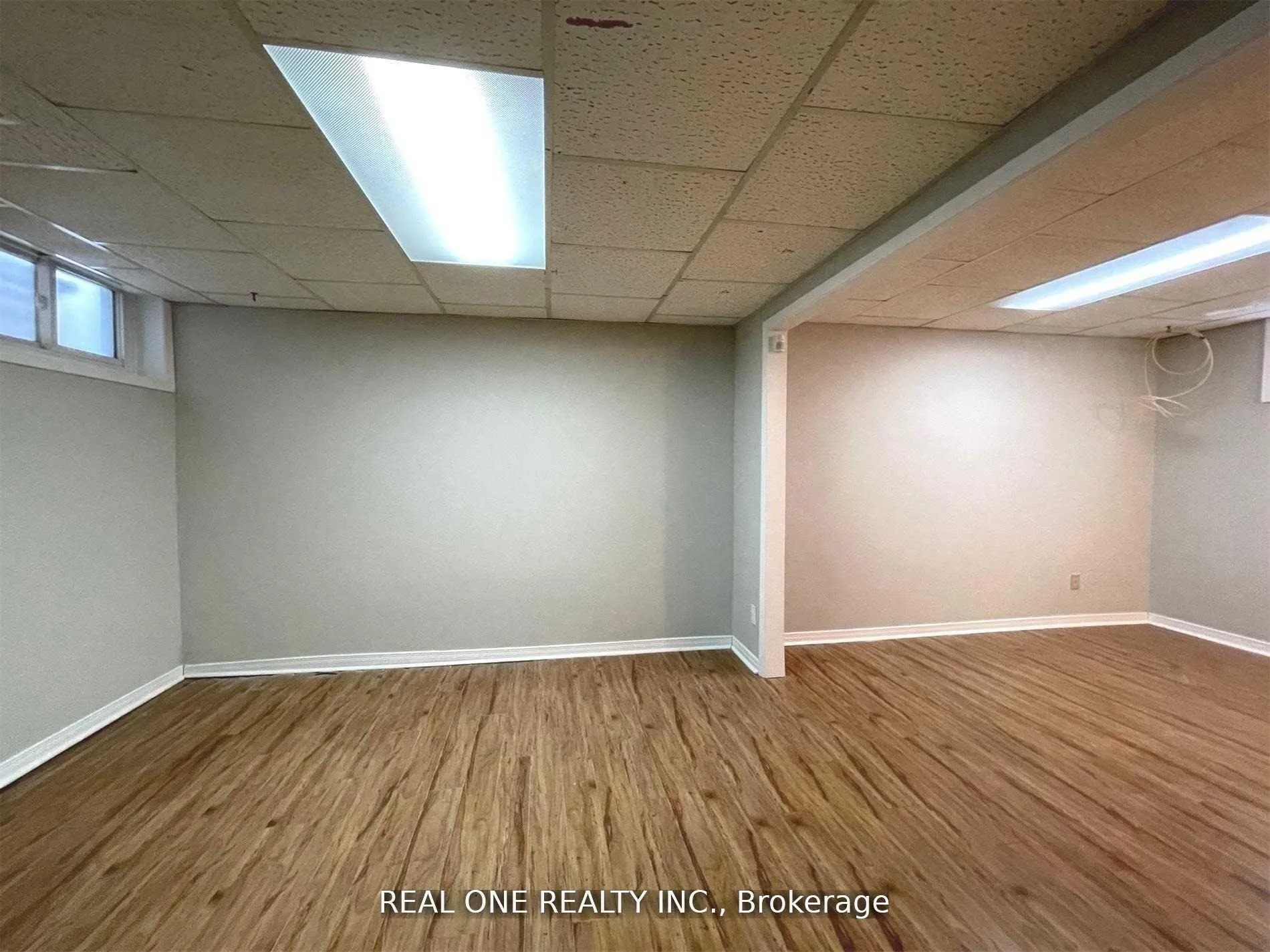 Photo 13 of 17 Valleycrest Avenue, Markham, Bullock — HOMEH
