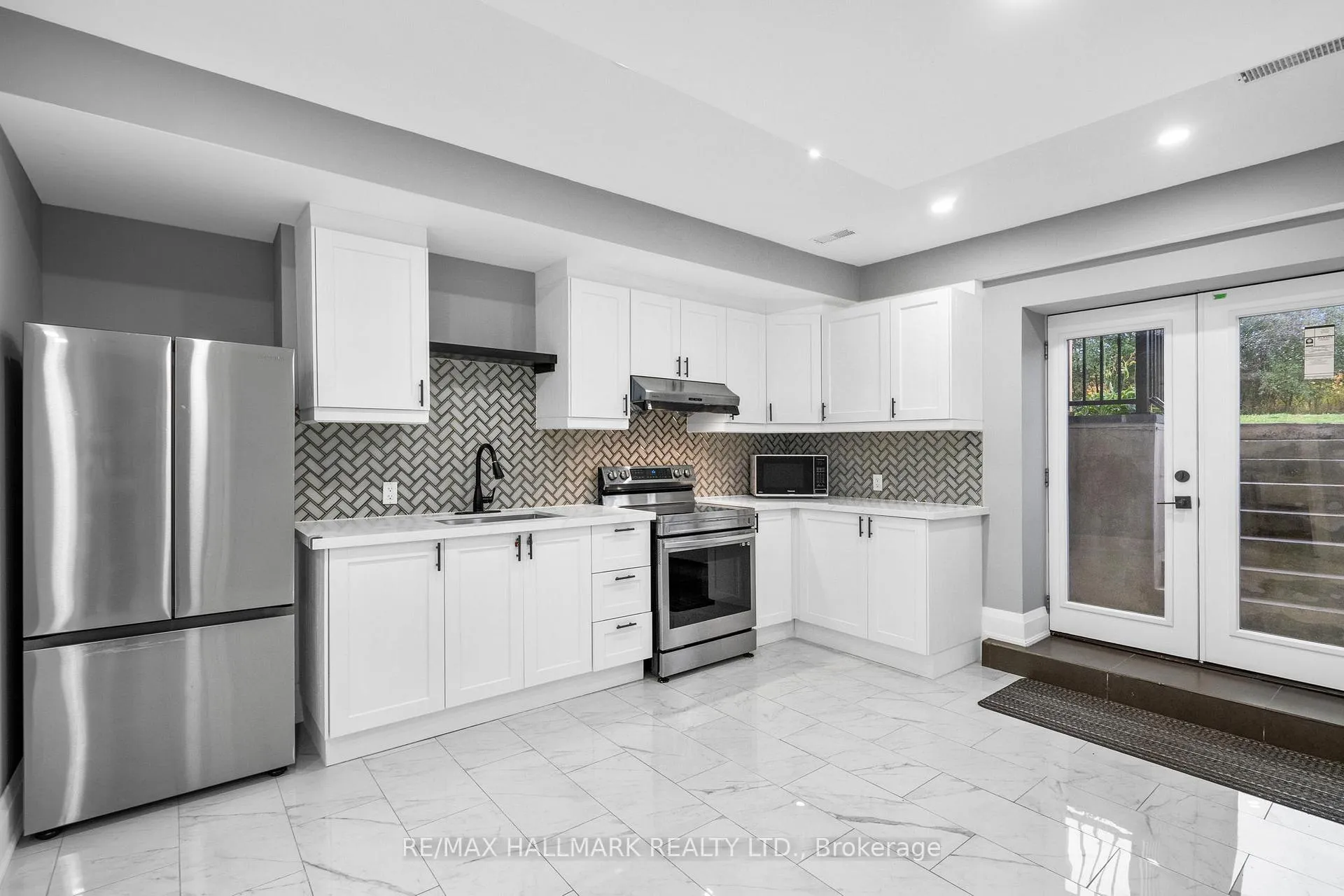 Photo 11 of Unit Bsmt, 1405 Concession 7 Road, Clarington, Rural Clarington — HOMEH