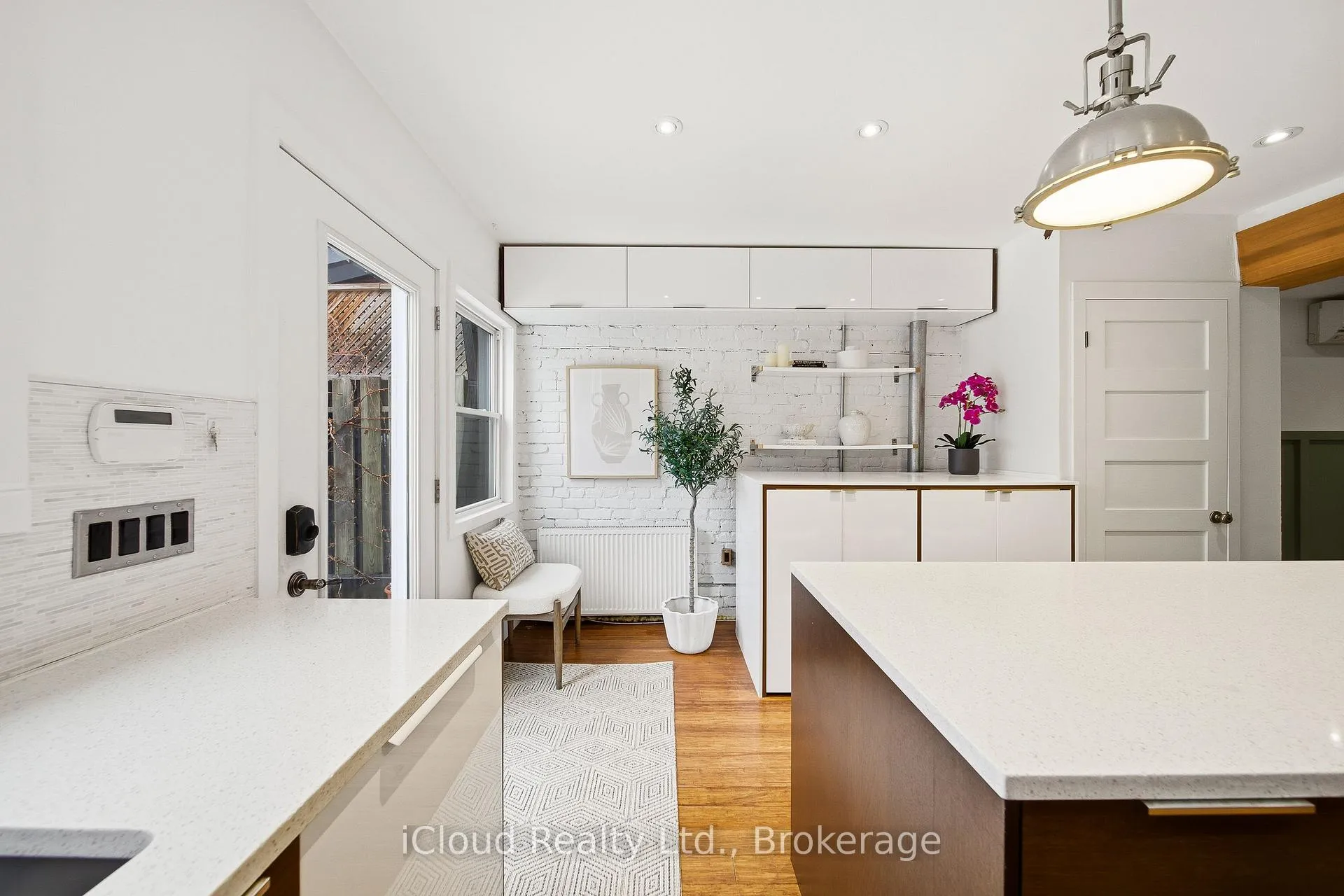 Photo 23 of 56 Arundel Avenue, Toronto, Playter Estates-Danforth — HOMEH