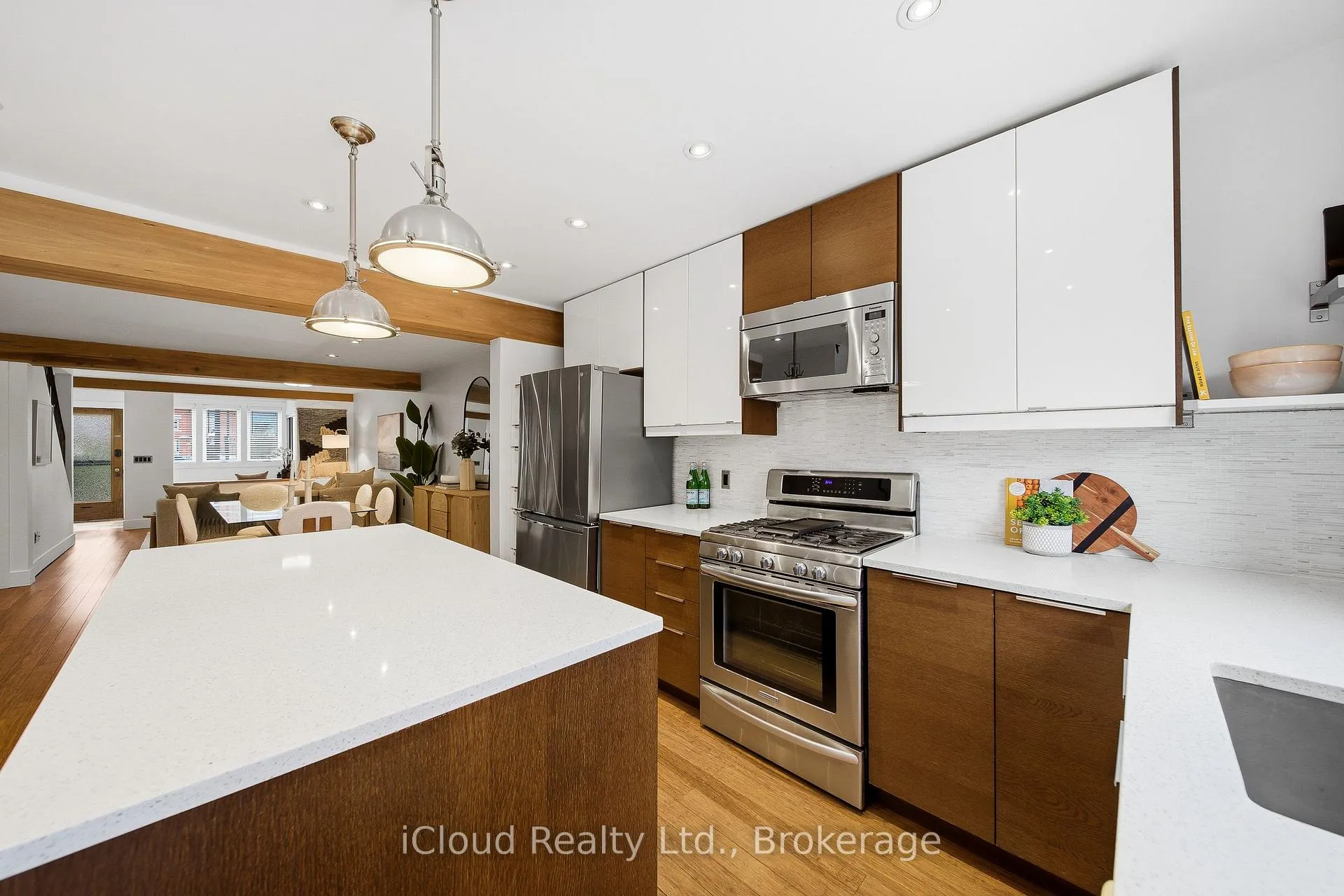 Photo 25 of 56 Arundel Avenue, Toronto, Playter Estates-Danforth — HOMEH