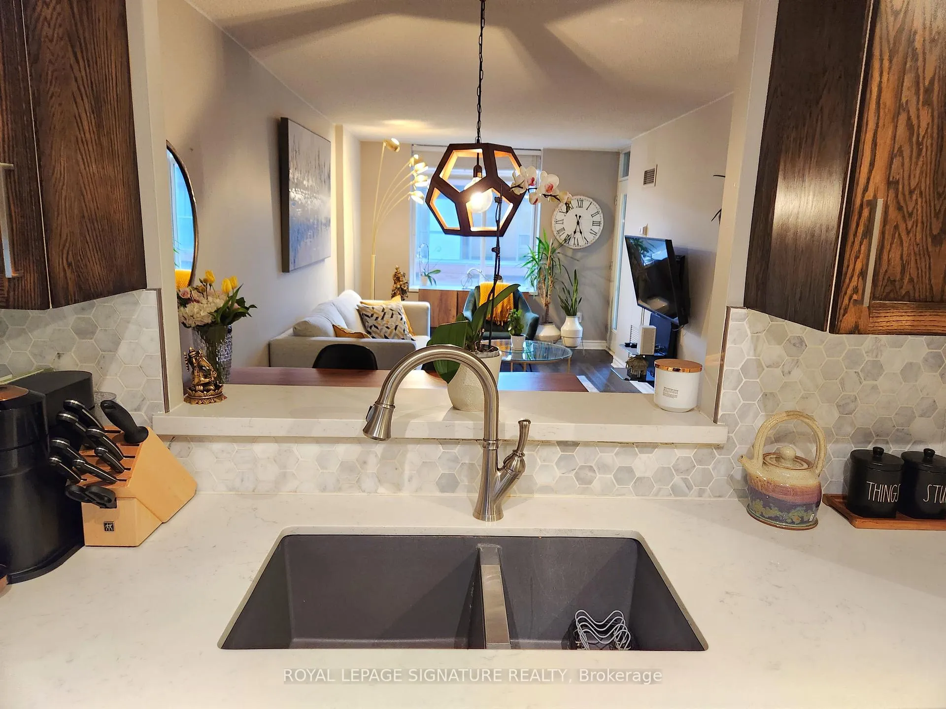 Photo 3 of Unit 608, 39 Parliament Street, Toronto, Waterfront Communities — HOMEH