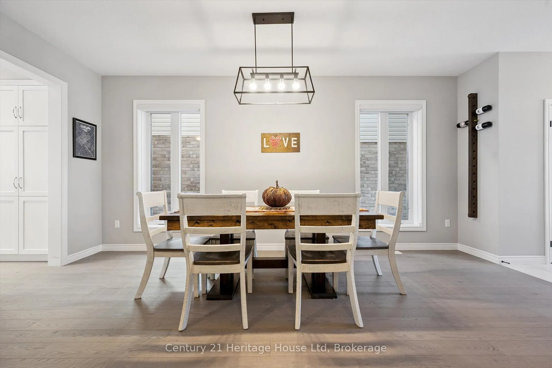 Photo 6 of 184 Macalister Boulevard, Guelph, Kortright East — HOMEH