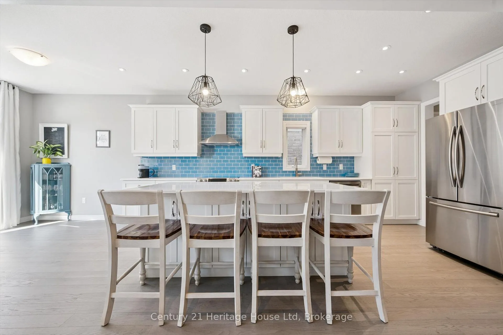 Photo 12 of 184 Macalister Boulevard, Guelph, Kortright East — HOMEH