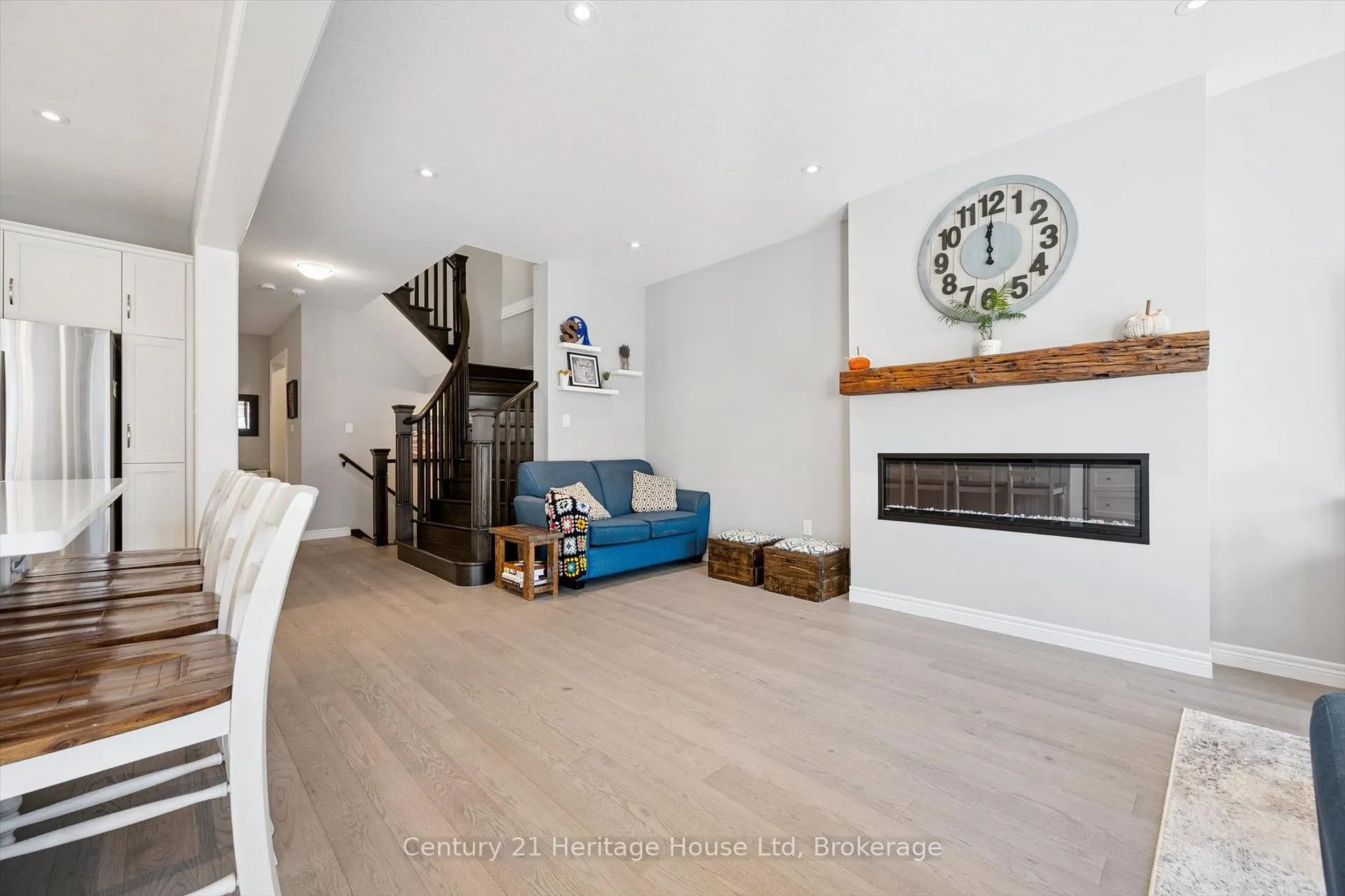 Photo 19 of 184 Macalister Boulevard, Guelph, Kortright East — HOMEH