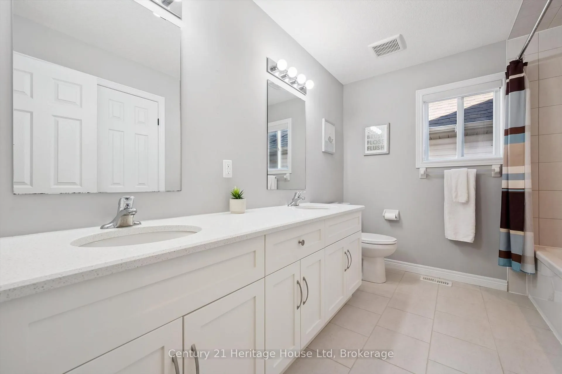 Photo 29 of 184 Macalister Boulevard, Guelph, Kortright East — HOMEH
