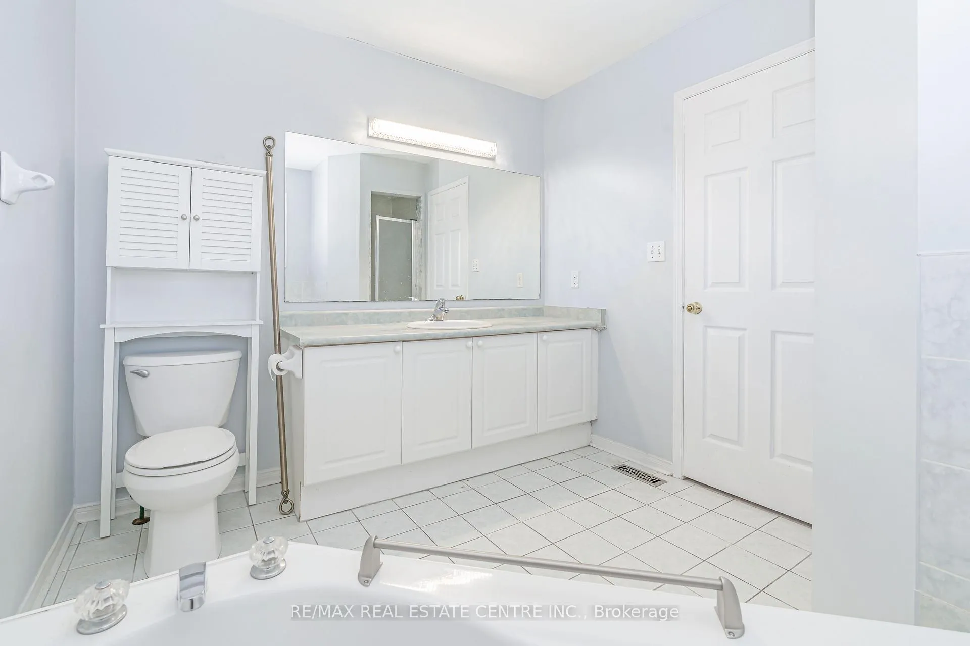 Photo 27 of 40 Olympia Crescent, Brampton, Fletcher's Meadow — HOMEH
