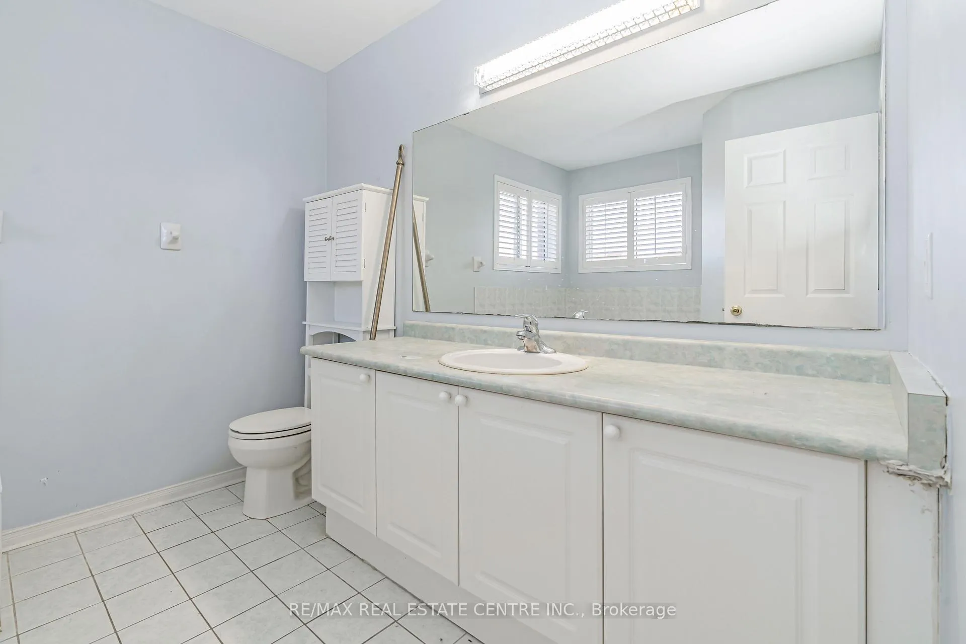 Photo 28 of 40 Olympia Crescent, Brampton, Fletcher's Meadow — HOMEH