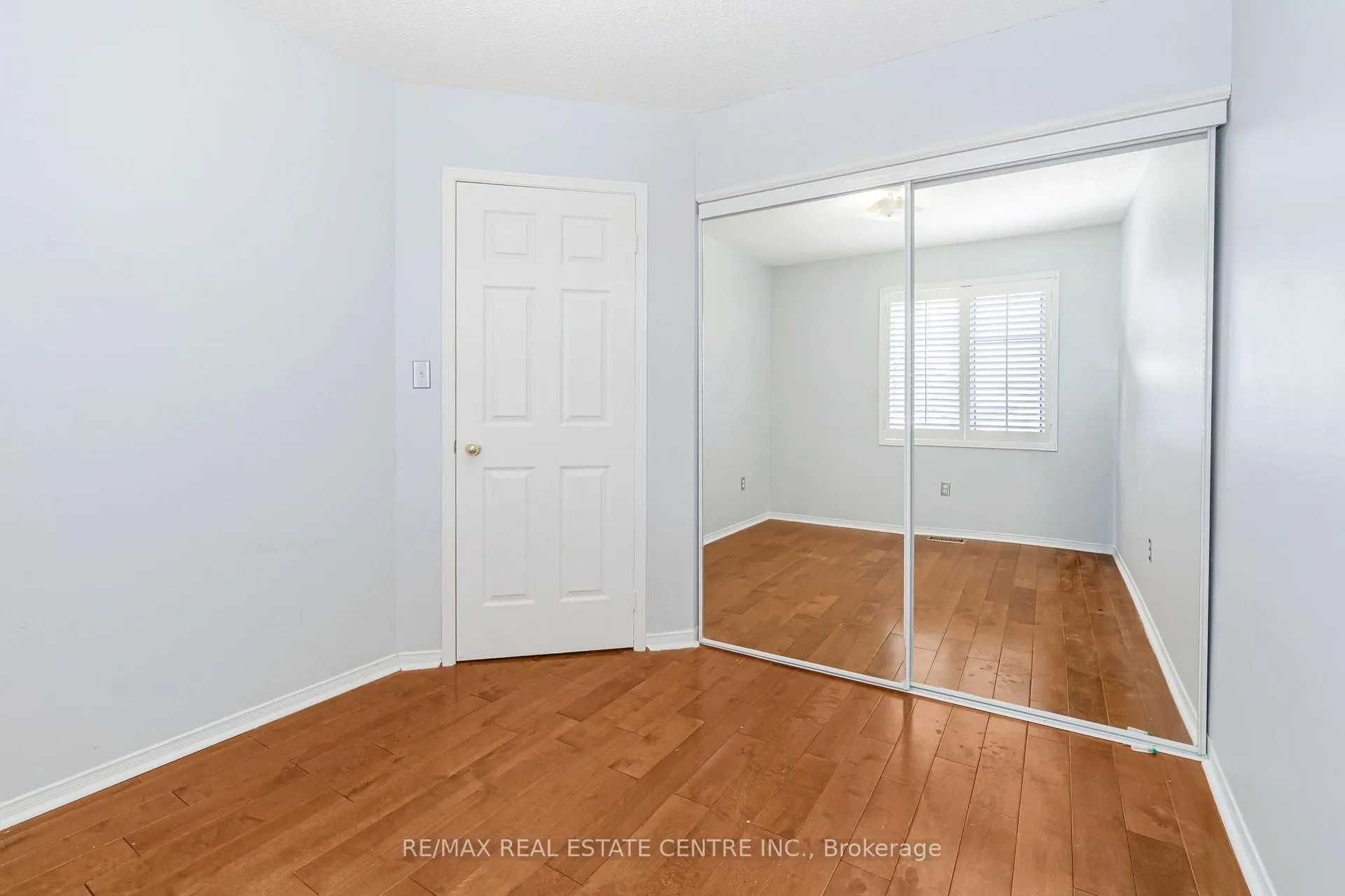 Photo 30 of 40 Olympia Crescent, Brampton, Fletcher's Meadow — HOMEH
