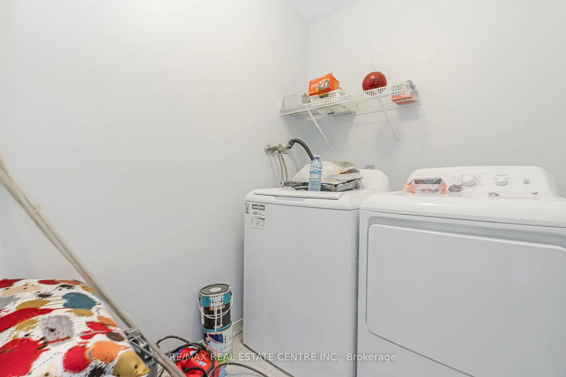 Photo 32 of 40 Olympia Crescent, Brampton, Fletcher's Meadow — HOMEH