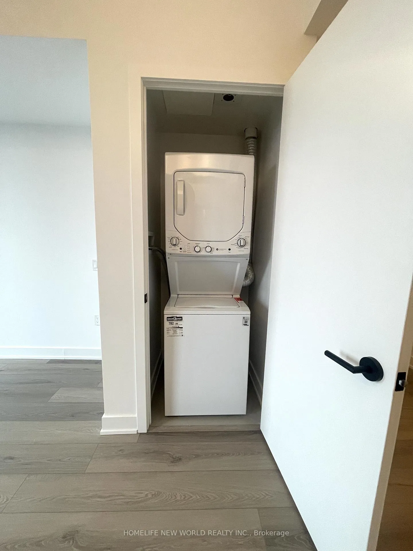 Photo 8 of Unit 608, 758 Dovercourt Road, Toronto, Dovercourt-Wallace Emerson-Junction — HOMEH