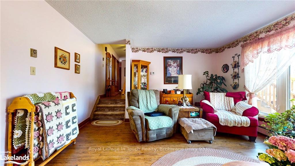 Photo 26 of 14 Seneca Crescent, Tiny, Rural Tiny — HOMEH