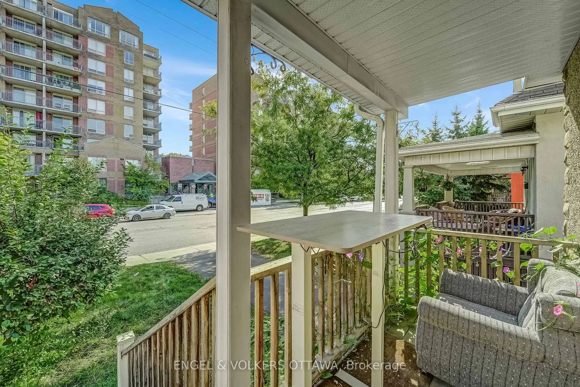 Photo 2 of 46 Holland Avenue, Ottawa, Ottawa West — HOMEH
