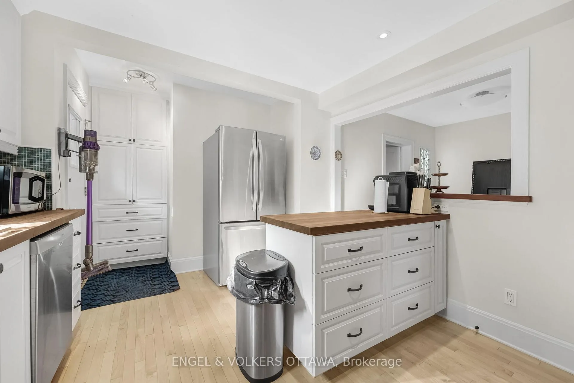 Photo 11 of 46 Holland Avenue, Ottawa, Ottawa West — HOMEH