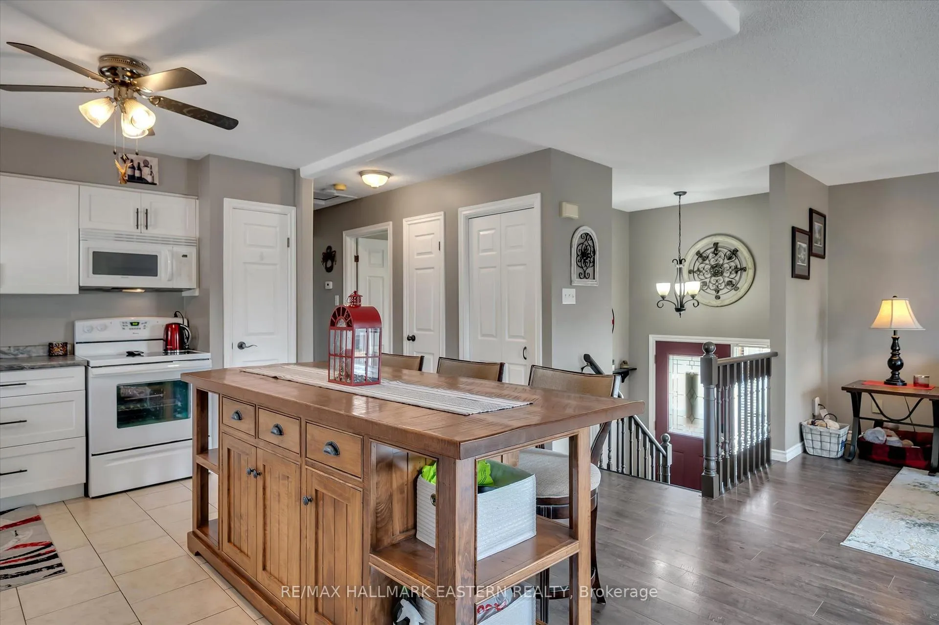 Photo 10 of 2574 Foxmeadow Road, Peterborough, Ashburnham Ward 4 — HOMEH