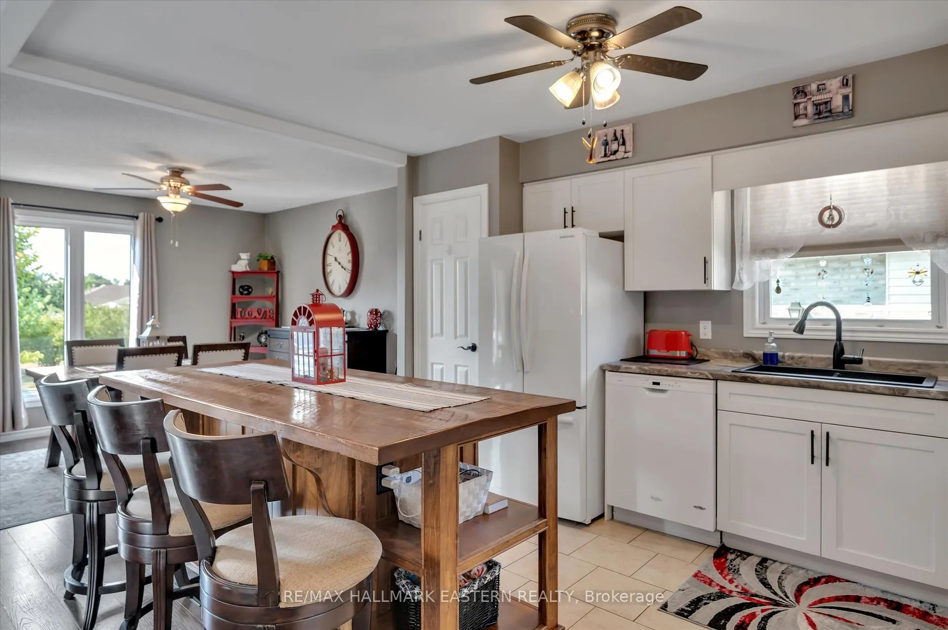 Photo 11 of 2574 Foxmeadow Road, Peterborough, Ashburnham Ward 4 — HOMEH
