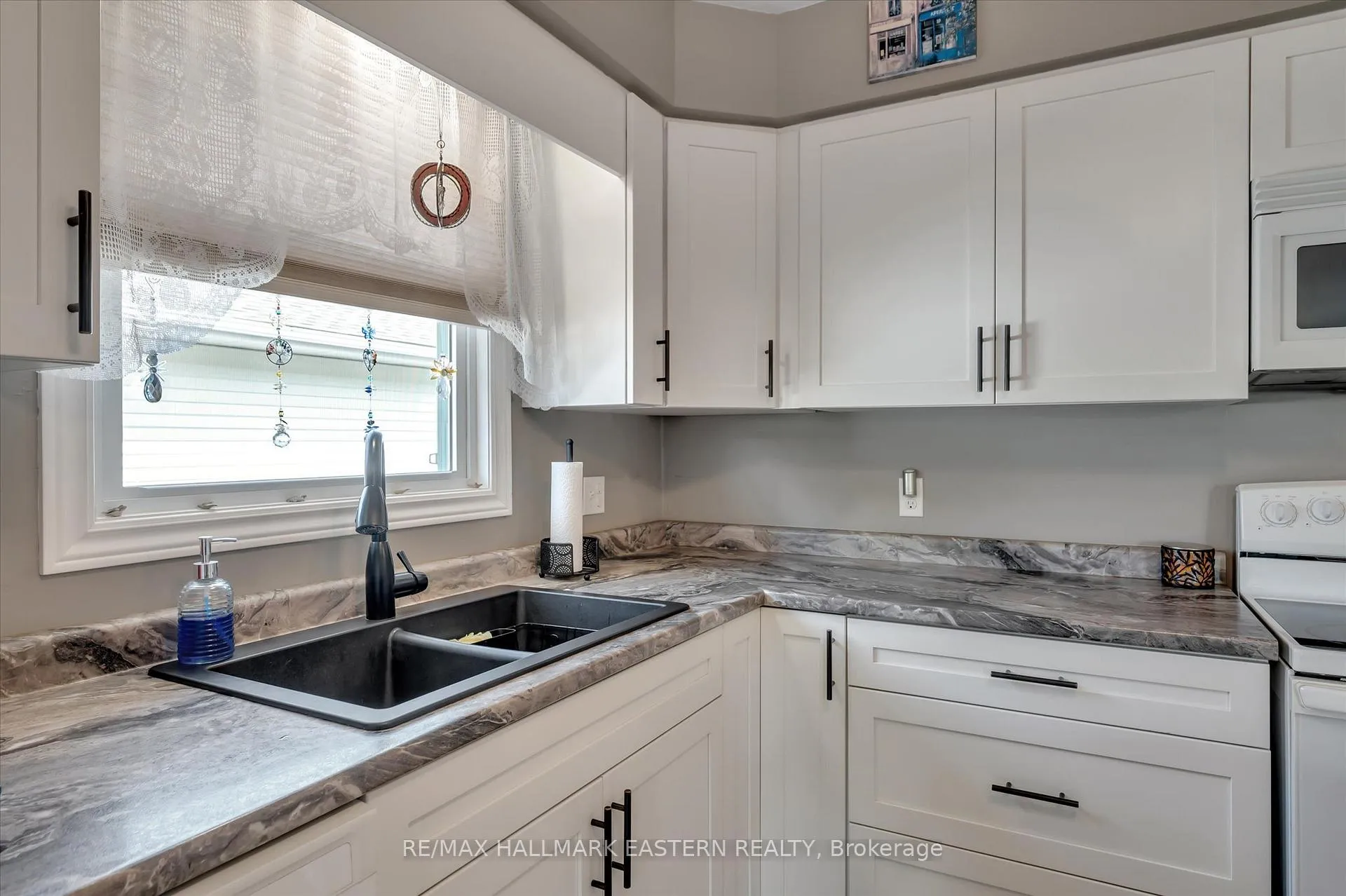 Photo 14 of 2574 Foxmeadow Road, Peterborough, Ashburnham Ward 4 — HOMEH