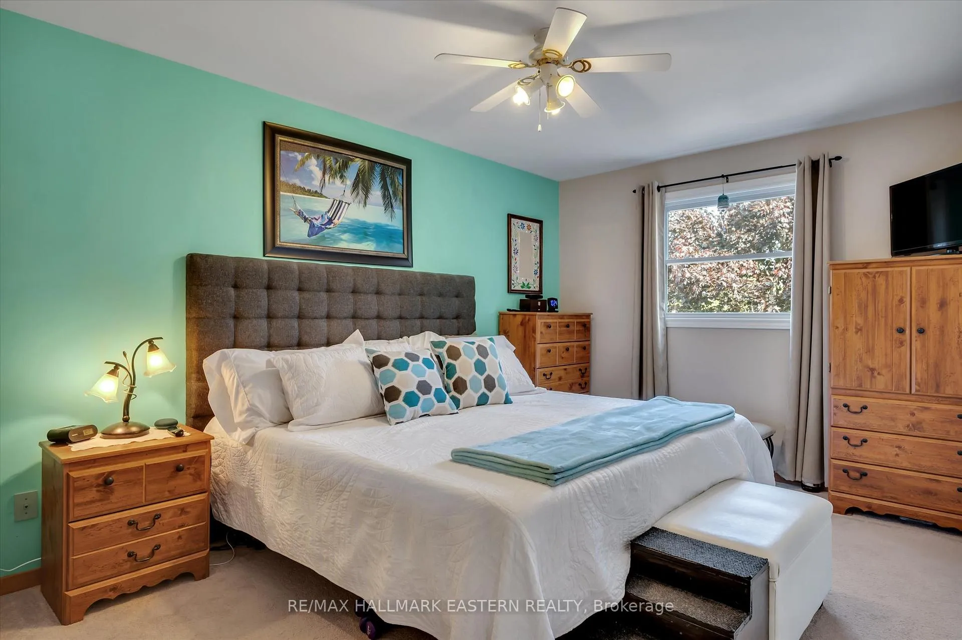 Photo 16 of 2574 Foxmeadow Road, Peterborough, Ashburnham Ward 4 — HOMEH