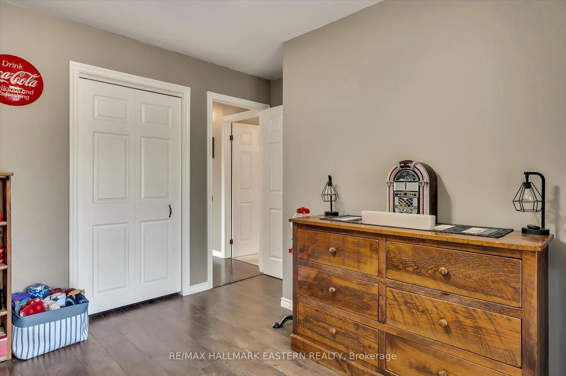Photo 23 of 2574 Foxmeadow Road, Peterborough, Ashburnham Ward 4 — HOMEH