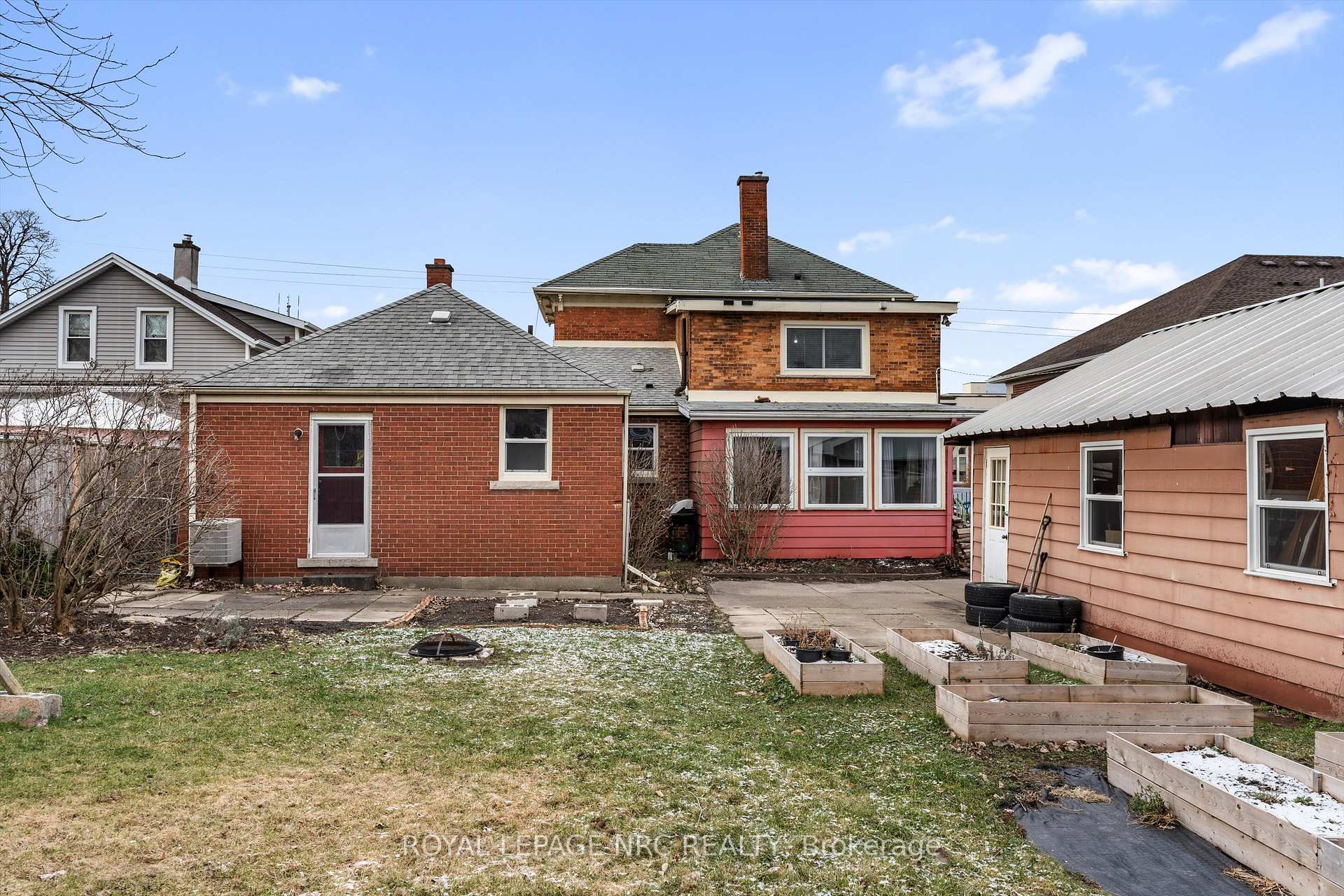 Photo 33 of 6 Ormond Street S, Thorold, Thorold Downtown — HOMEH