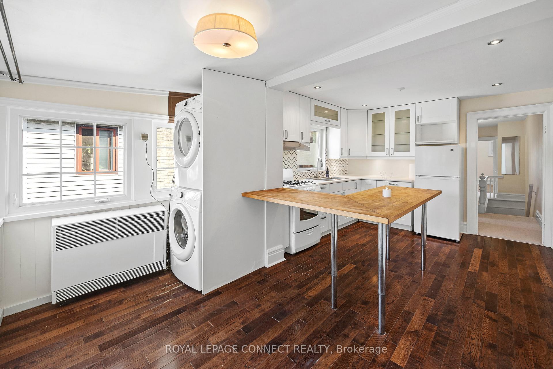 Photo 7 of Unit Upper, 300 Gladstone Avenue, Toronto, Little Portugal — HOMEH