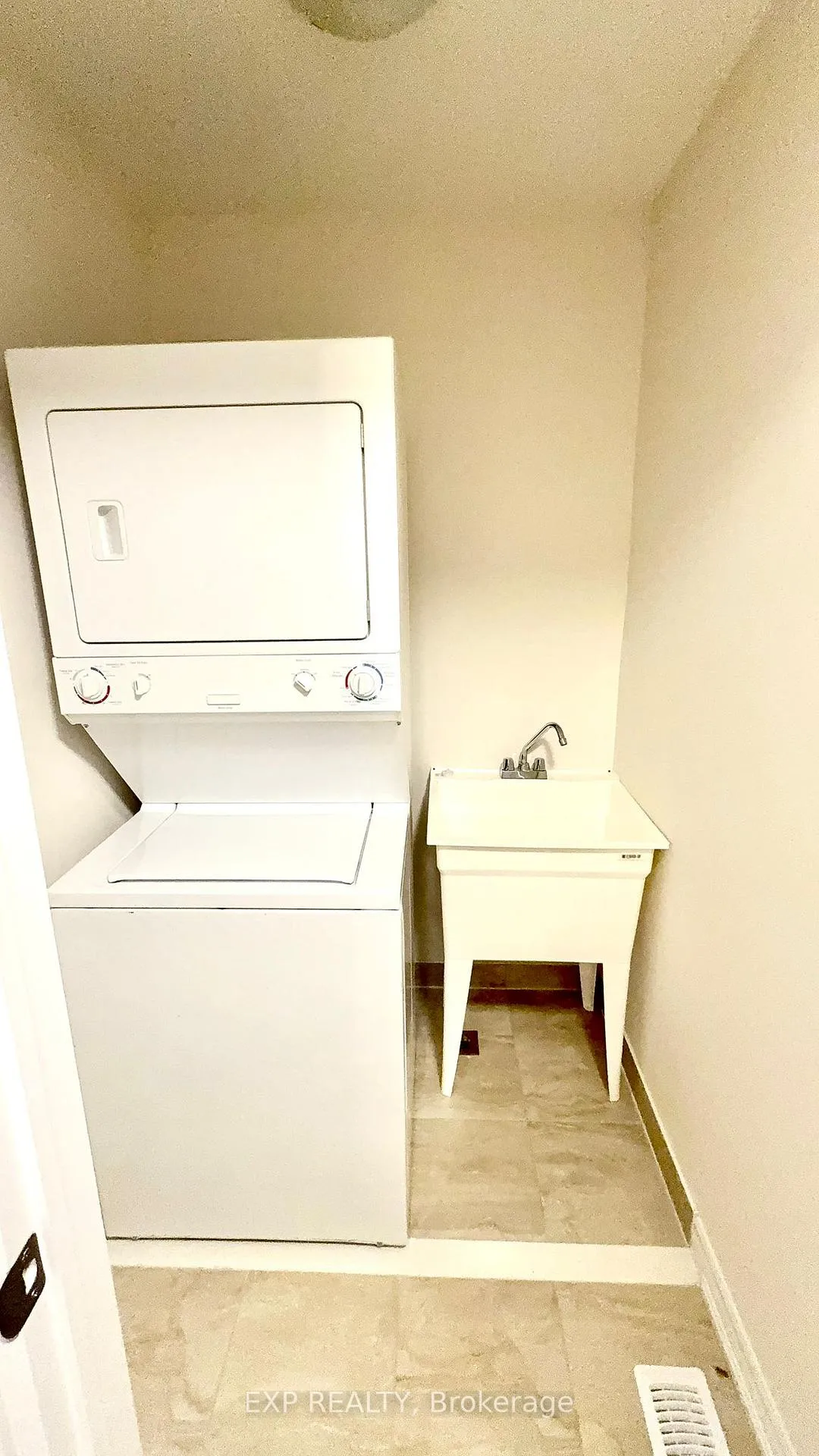 Photo 14 of 120 Sanders Road, Erin — HOMEH