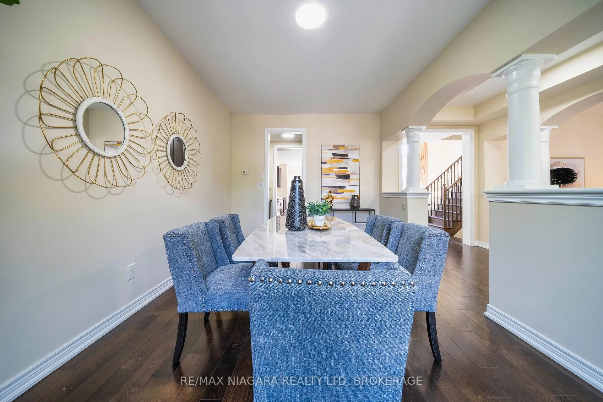 Photo 11 of 40 Dungannon Drive, Markham, Angus Glen — HOMEH