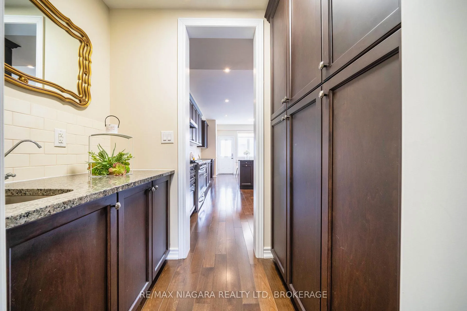 Photo 13 of 40 Dungannon Drive, Markham, Angus Glen — HOMEH
