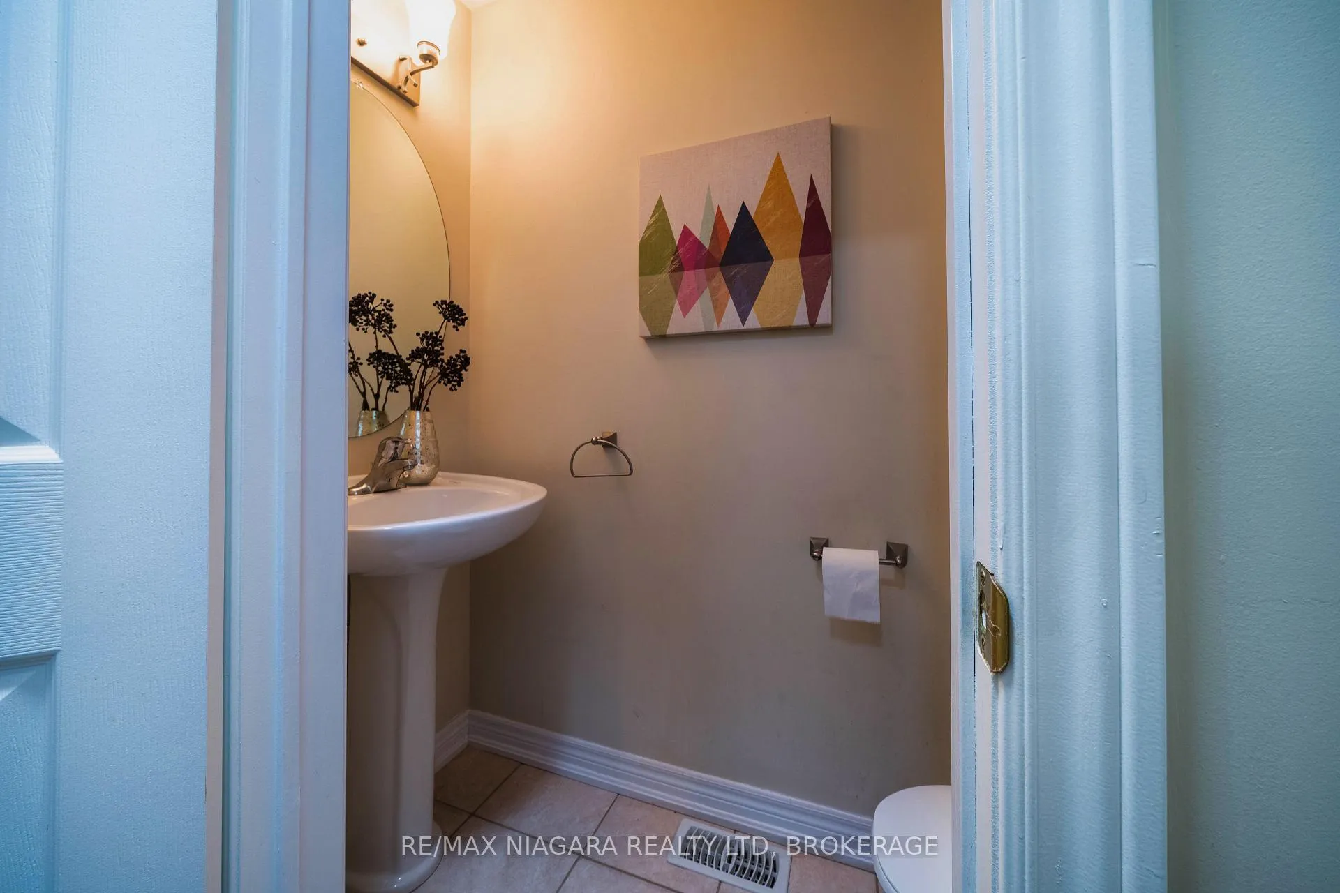Photo 45 of 40 Dungannon Drive, Markham, Angus Glen — HOMEH