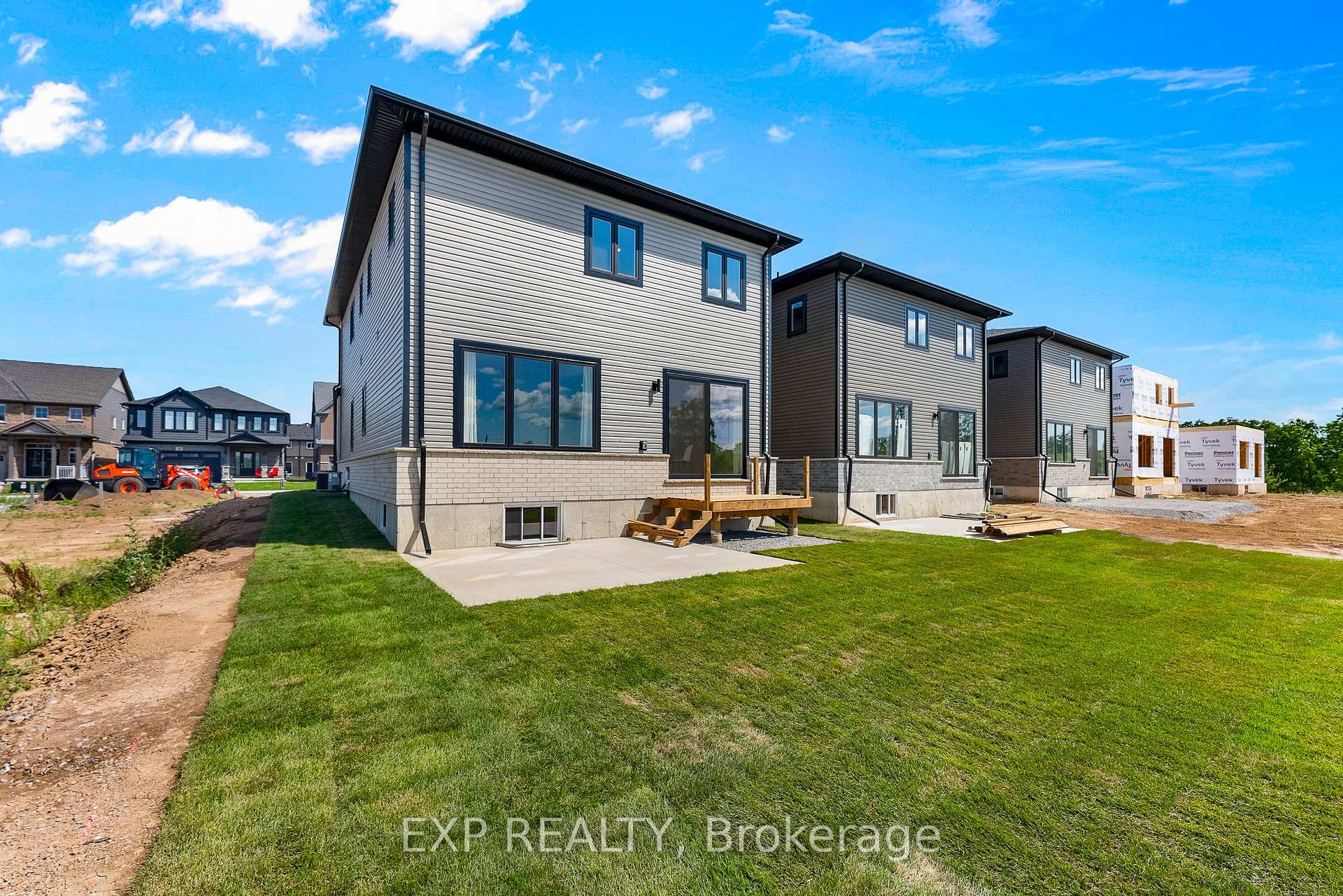 Photo 48 of 39 Alicia Crescent, Thorold, Hurricane/Merrittville — HOMEH