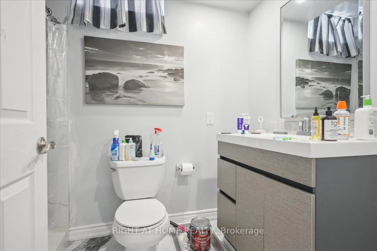 Photo 27 of 1449 Laurier Avenue, Milton, Clarke — HOMEH