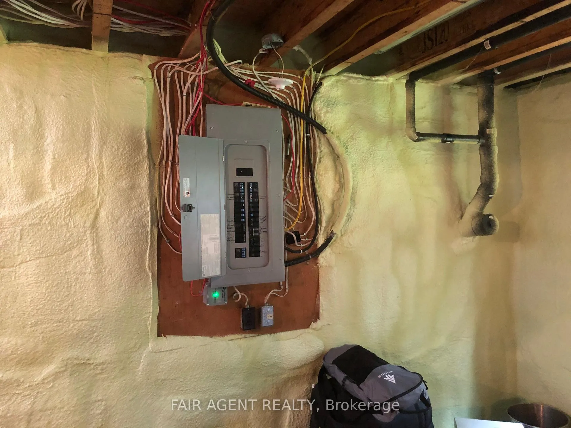 Photo 13 of 68 Wah-Wash-Kesh Road, Whitestone — HOMEH
